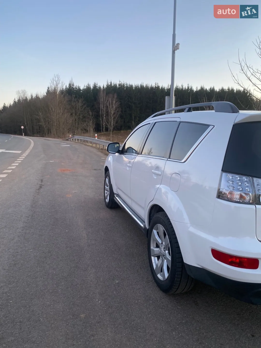 Mitsubishi Outlander XL, 2010