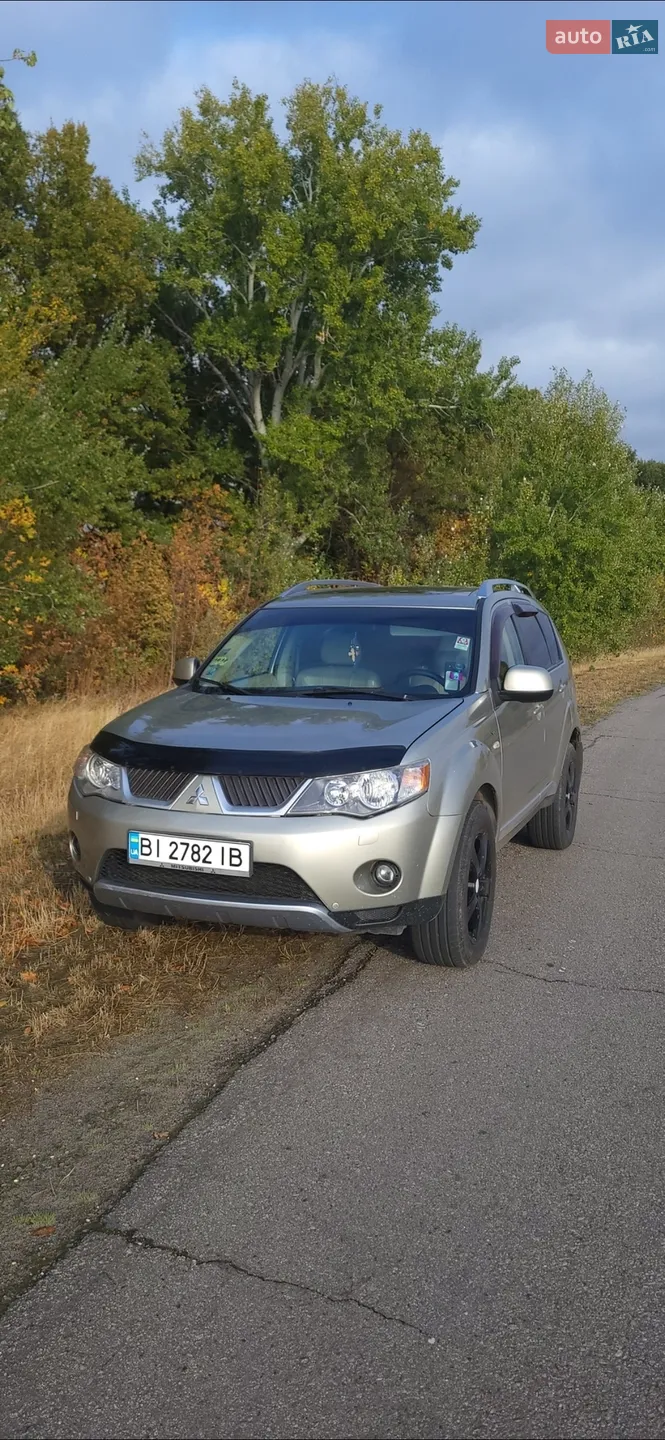 Mitsubishi Outlander XL, 2007