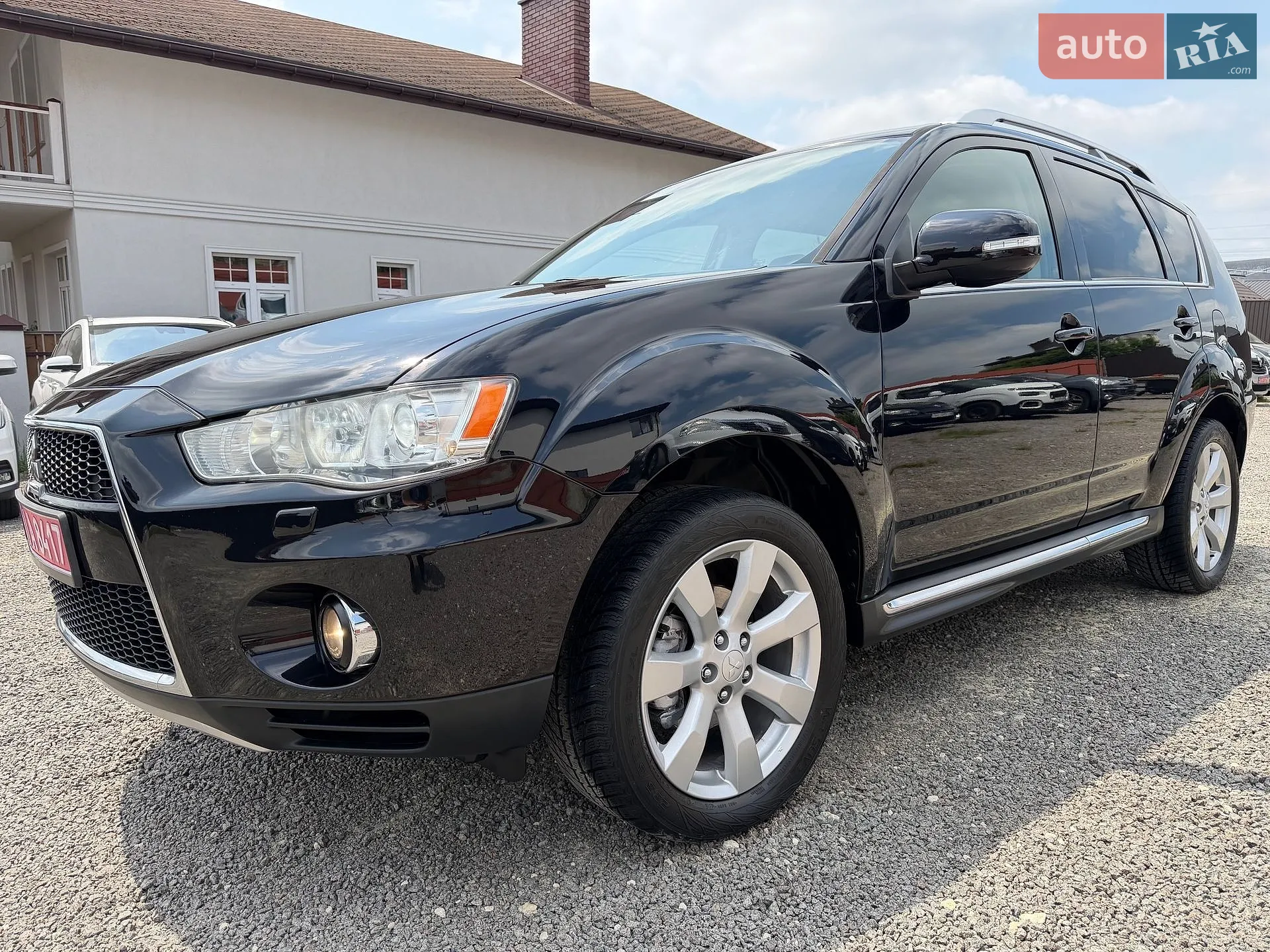 Mitsubishi Outlander XL, 2011