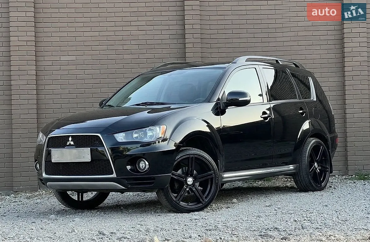 Mitsubishi Outlander XL, 2010