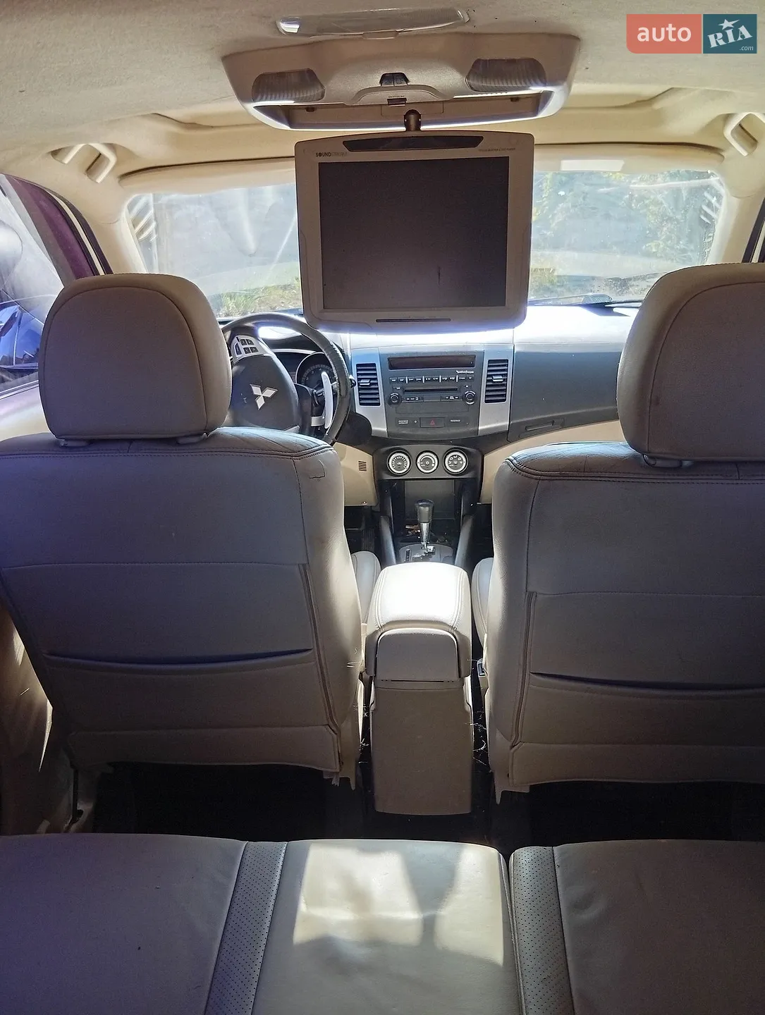 Mitsubishi Outlander XL, 2008