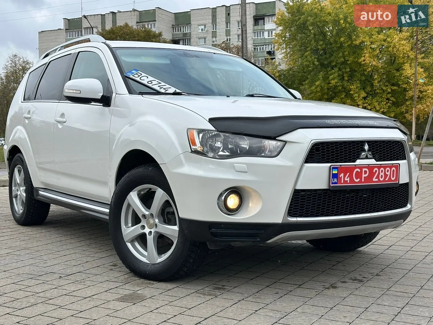 Mitsubishi Outlander XL, 2010