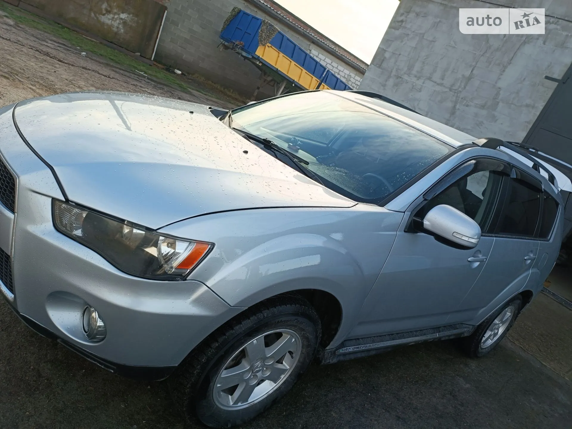 Mitsubishi Outlander, 2012