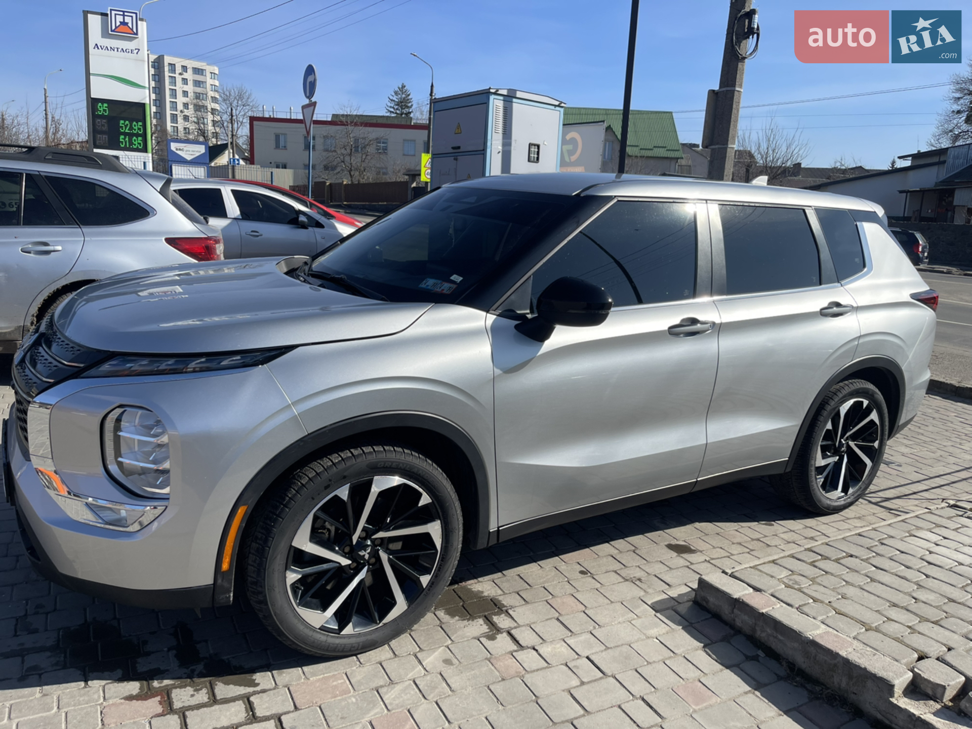 Mitsubishi Outlander, 2021