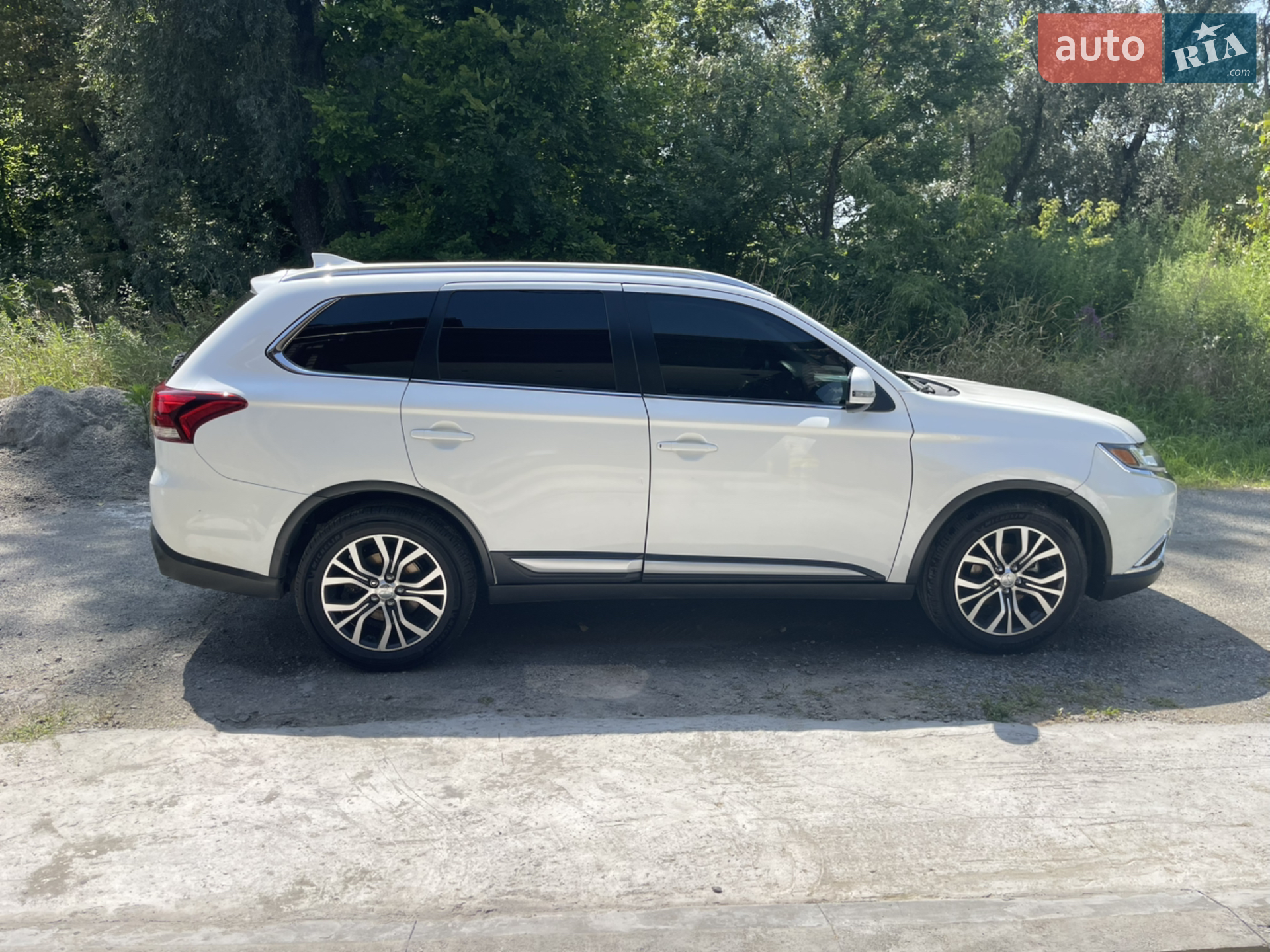 Mitsubishi Outlander, 2017