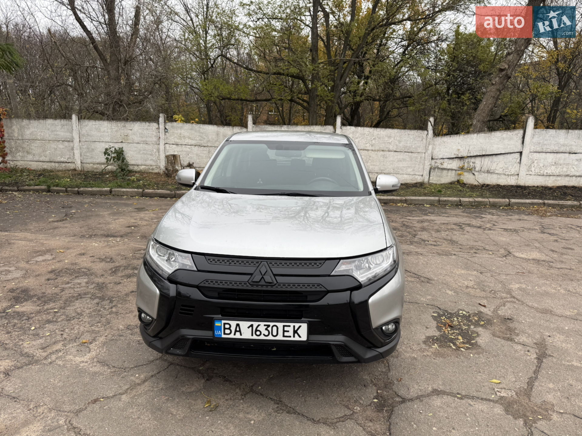 Mitsubishi Outlander, 2020