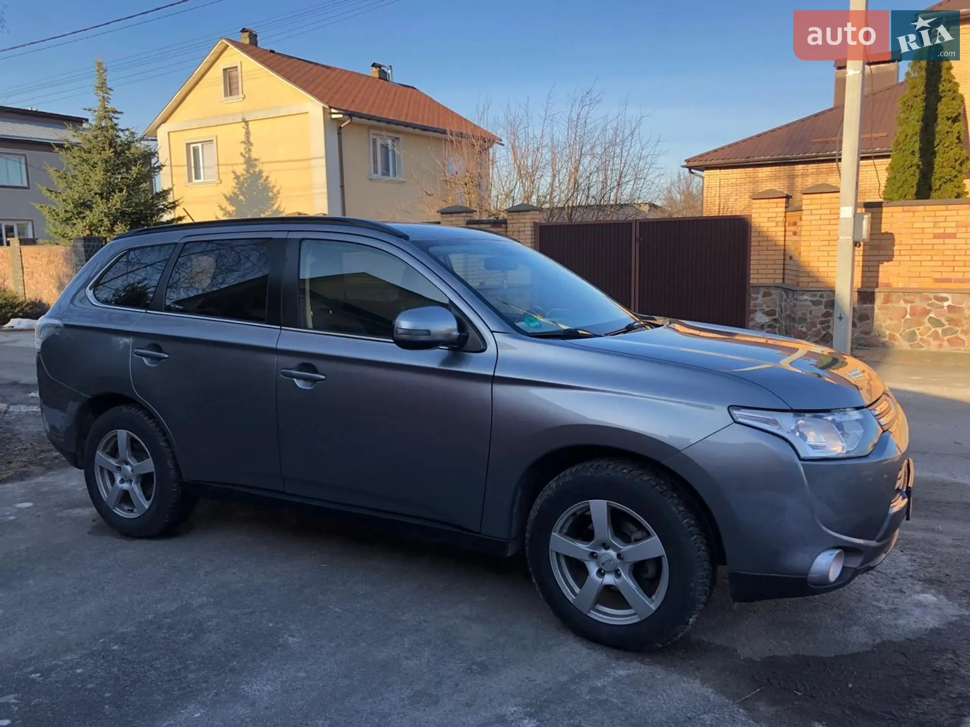 Mitsubishi Outlander, 2012