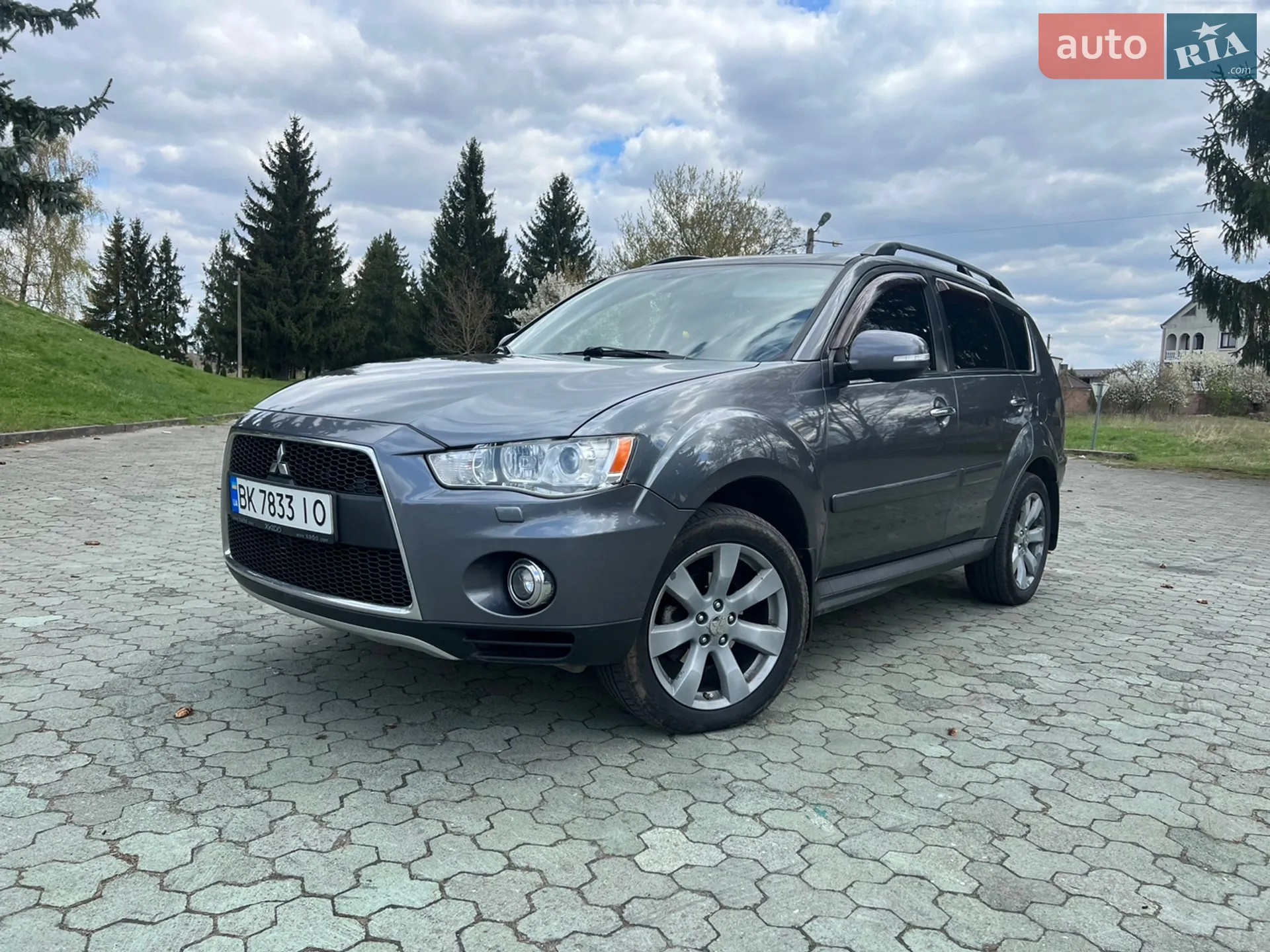 Mitsubishi Outlander, 2012
