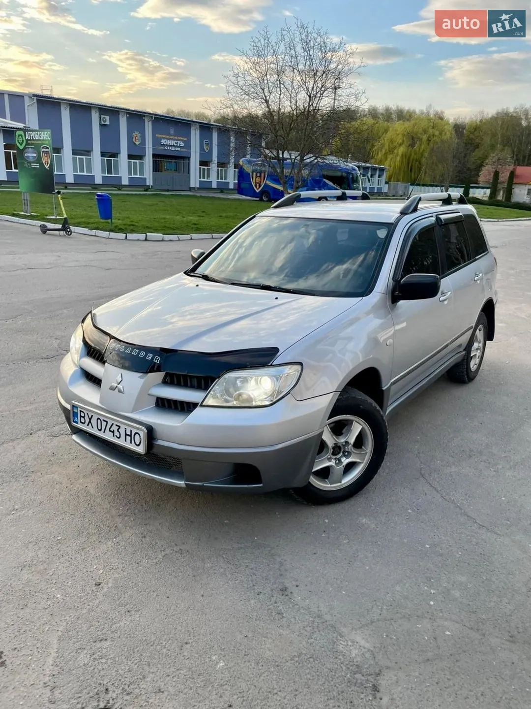 Mitsubishi Outlander, 2004