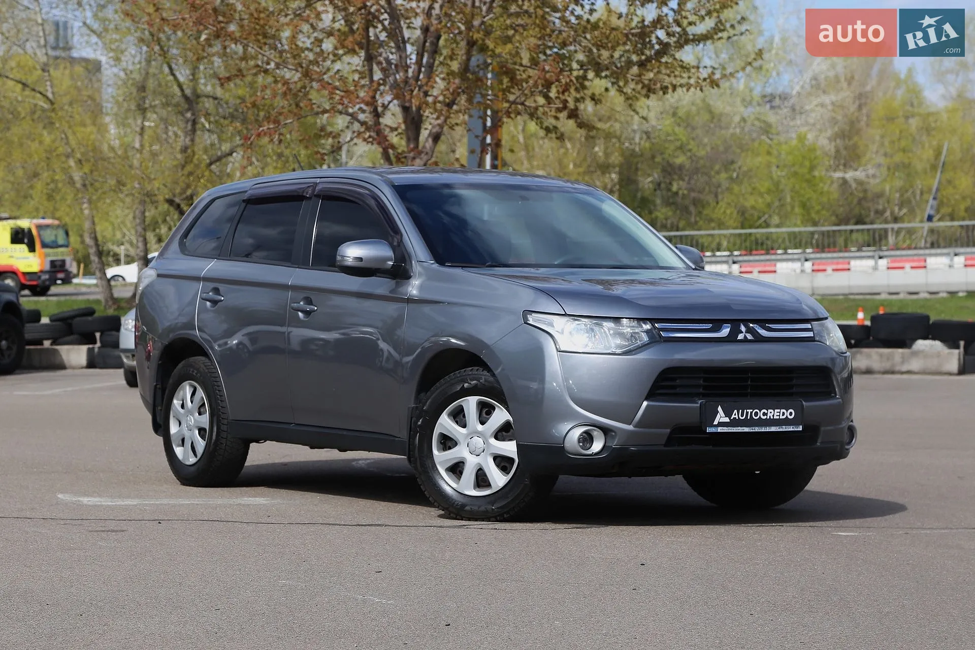Mitsubishi Outlander, 2013