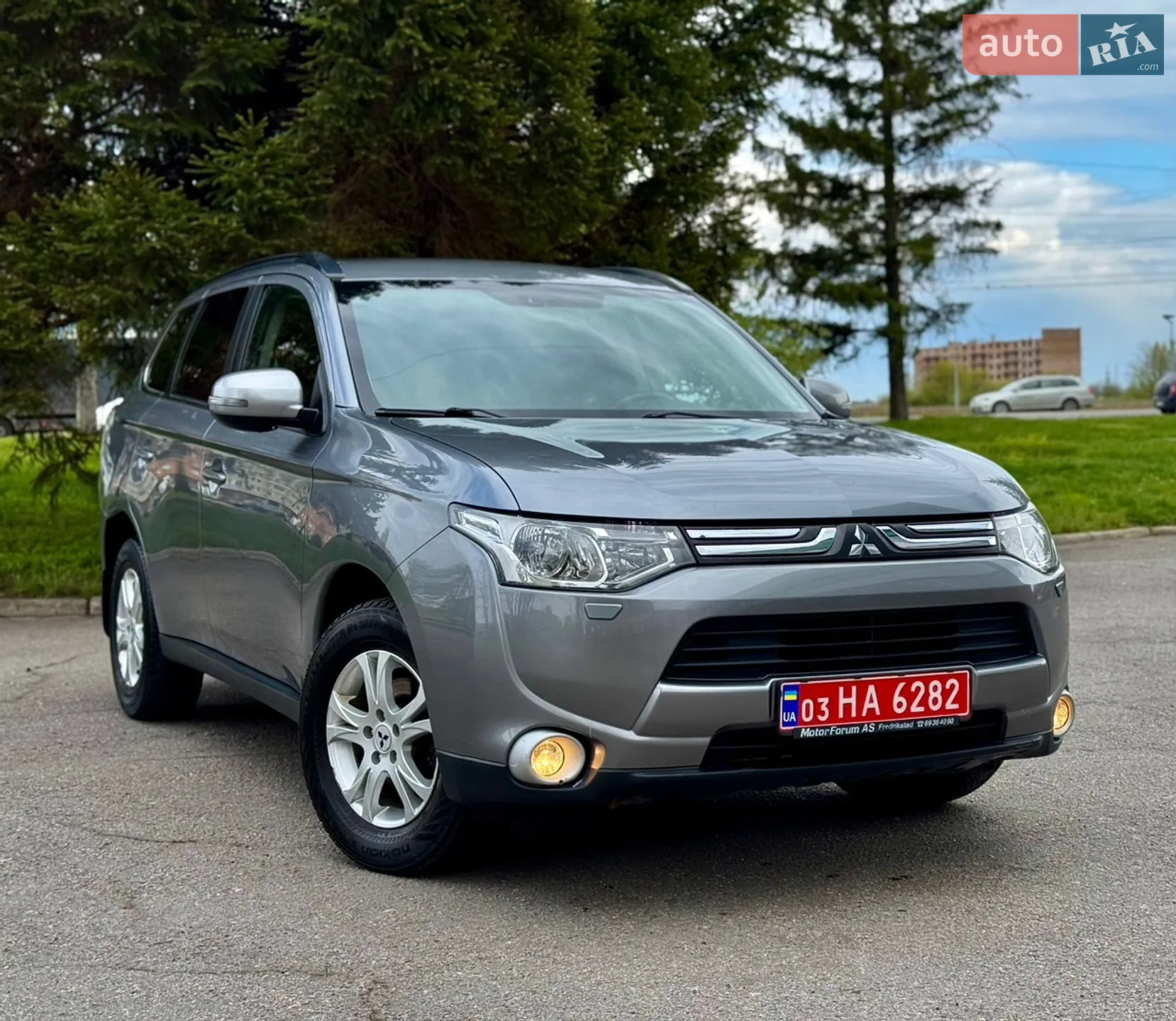 Mitsubishi Outlander, 2013