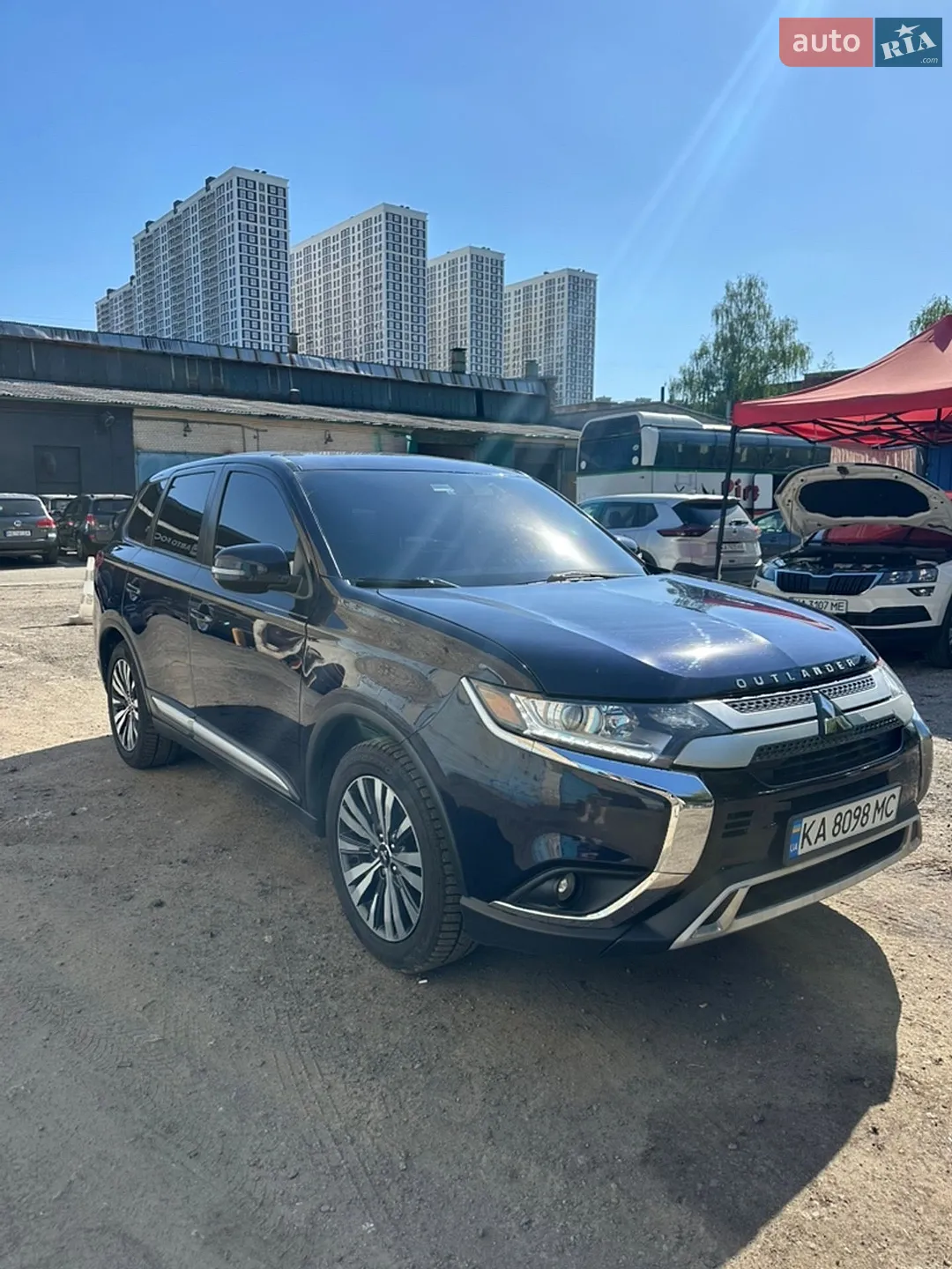 Mitsubishi Outlander, 2020