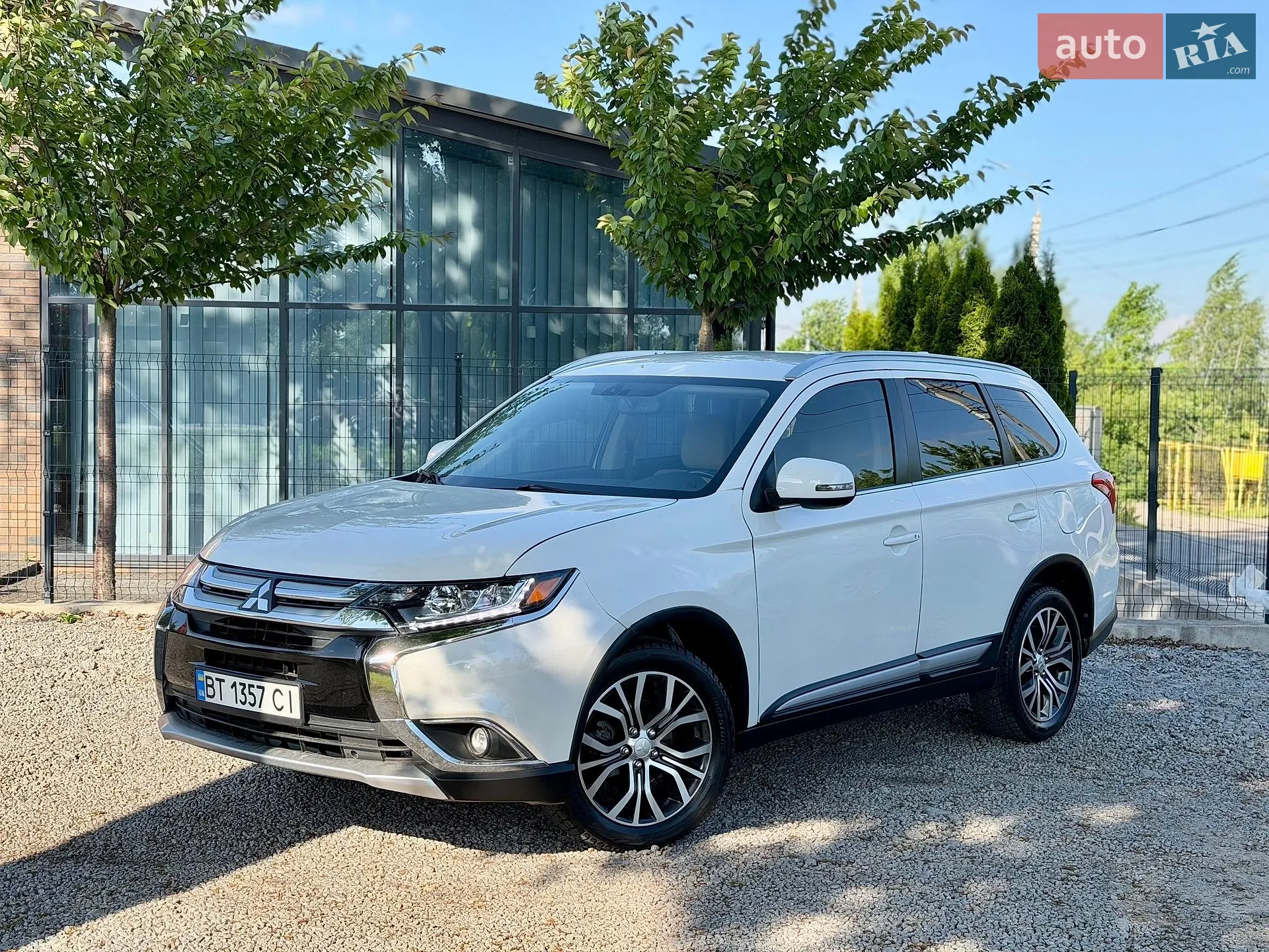 Mitsubishi Outlander, 2017