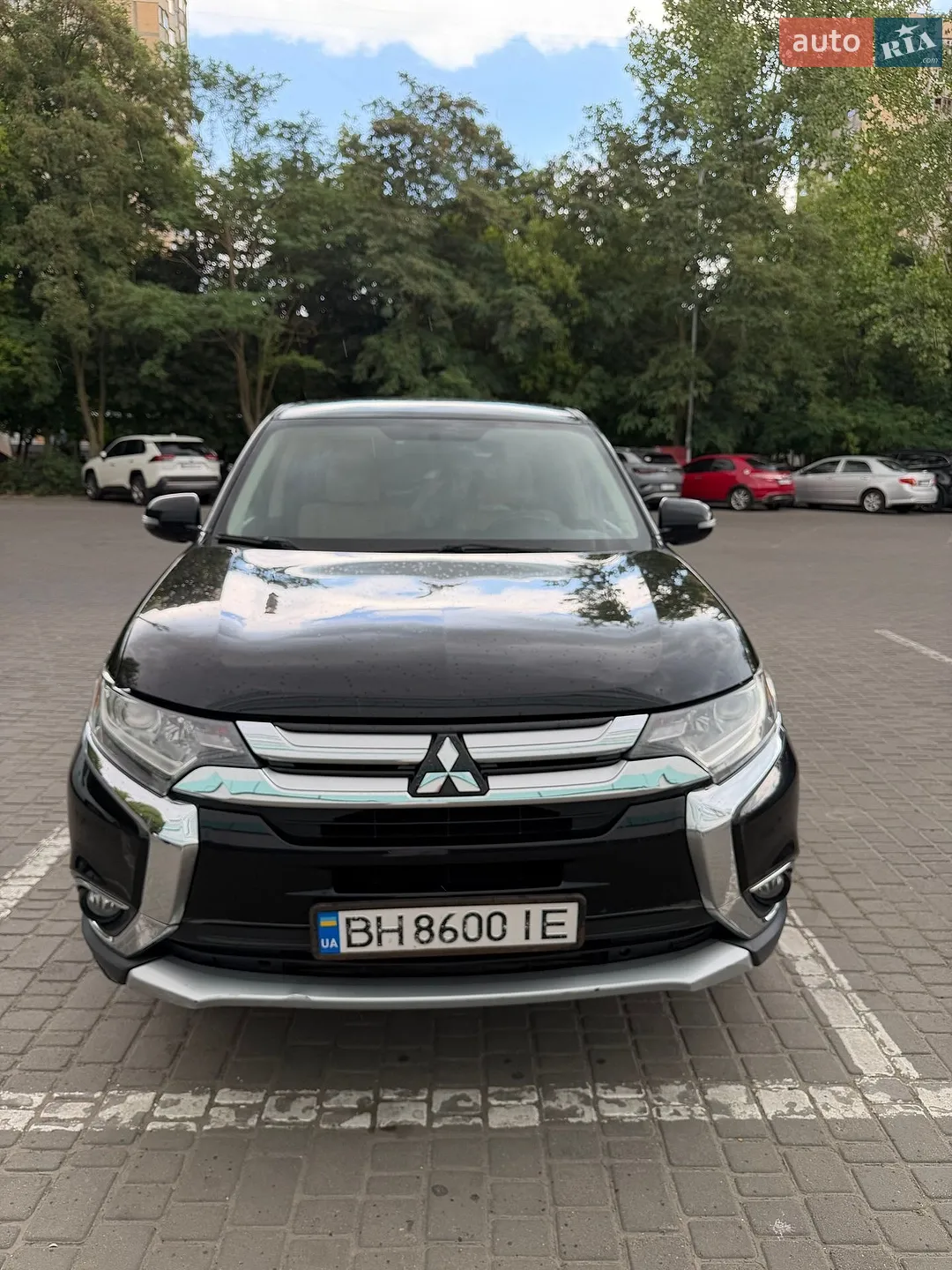 Mitsubishi Outlander, 2016