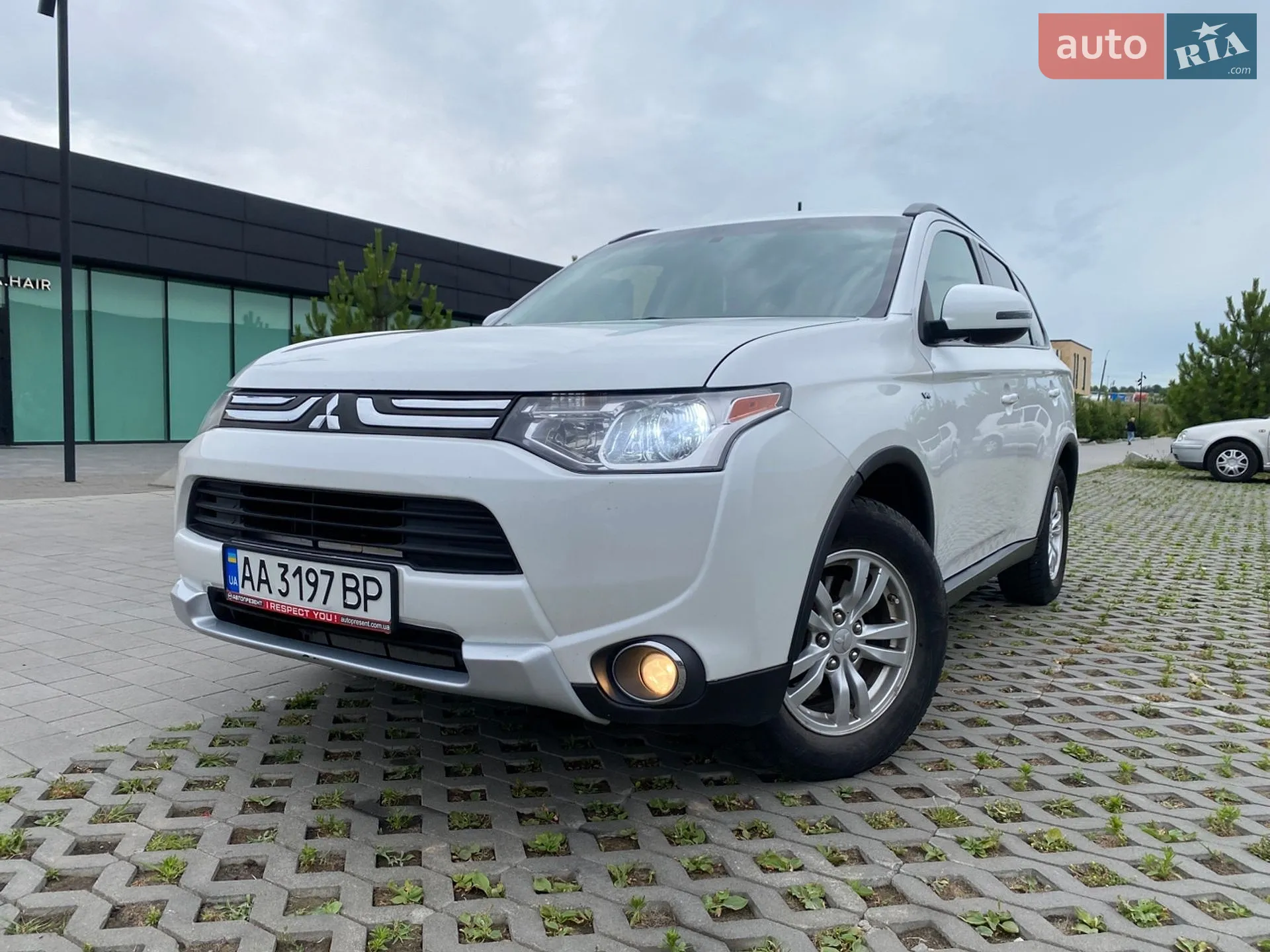 Mitsubishi Outlander, 2014
