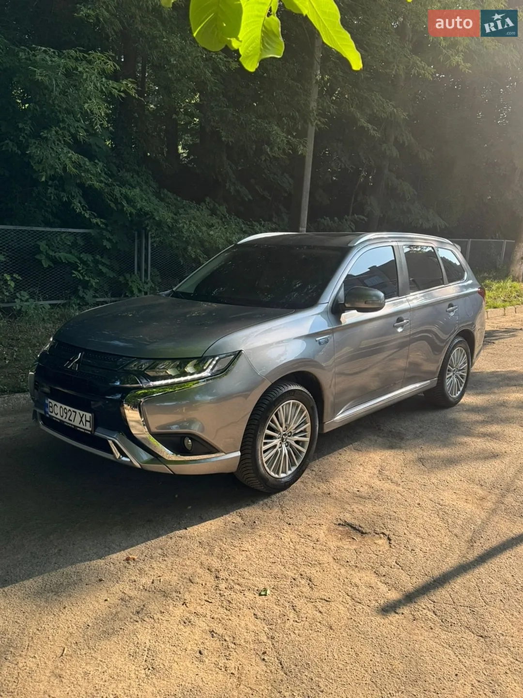 Mitsubishi Outlander, 2021
