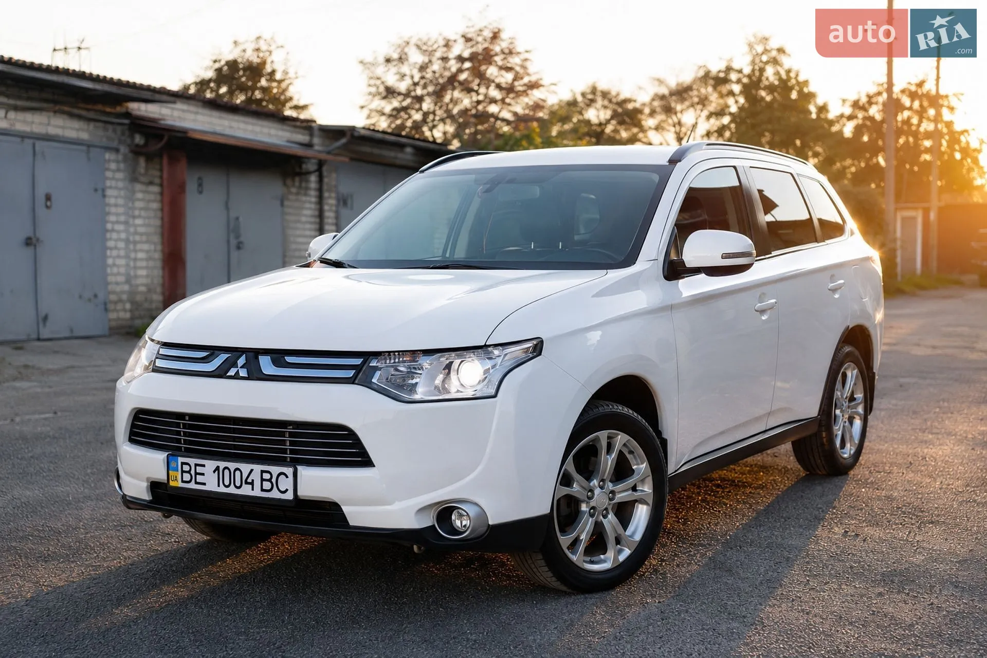 Mitsubishi Outlander, 2012