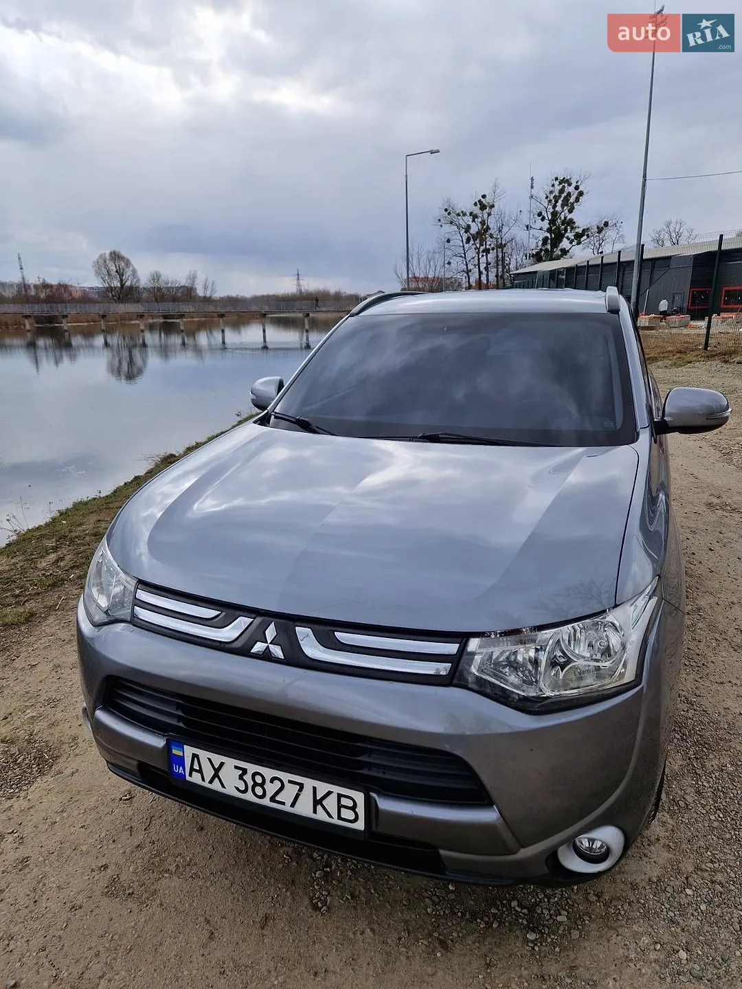 Mitsubishi Outlander, 2013