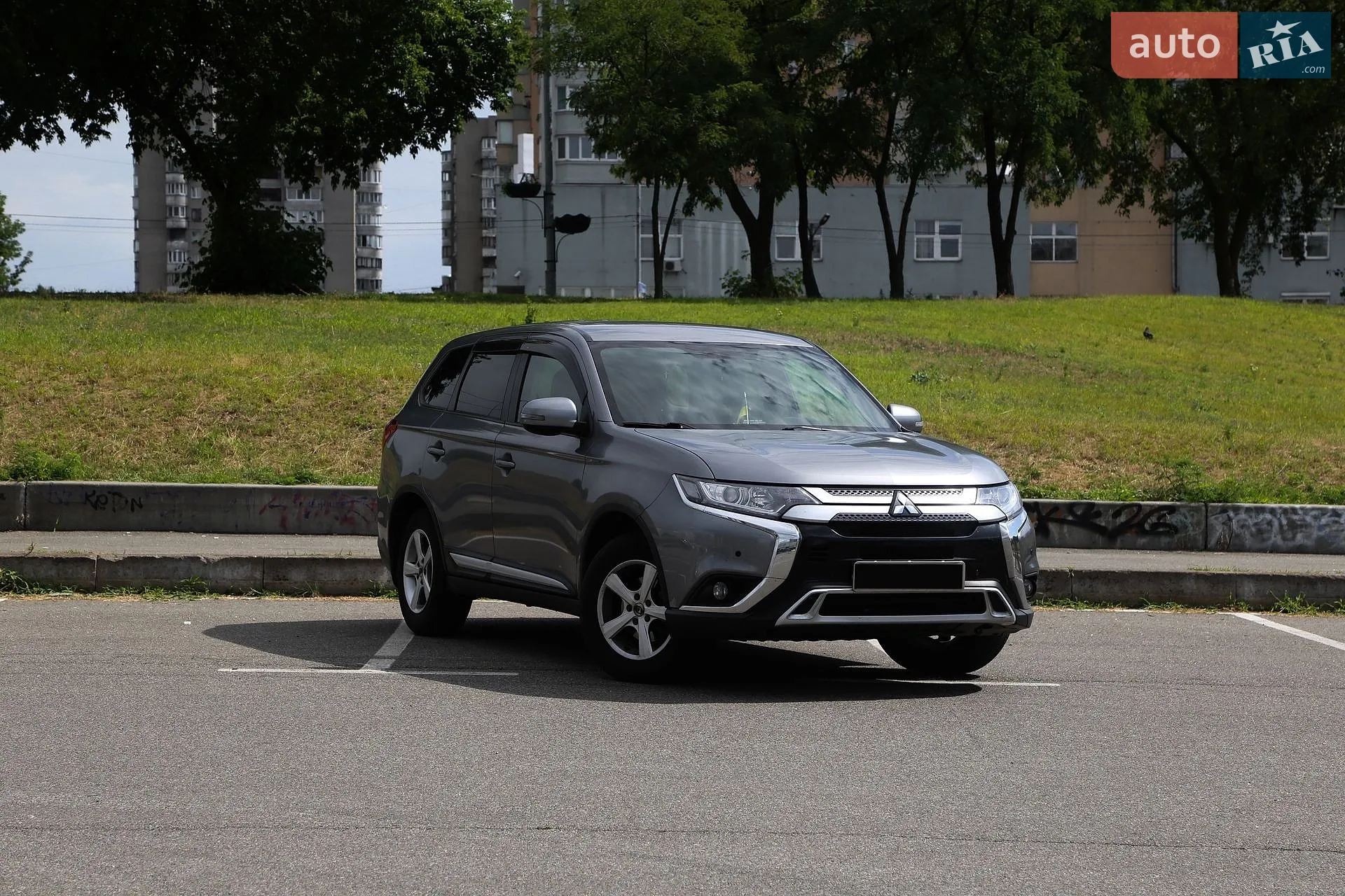 Mitsubishi Outlander, 2021