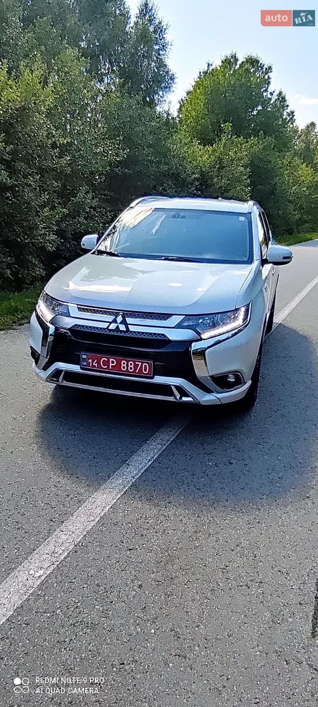 Mitsubishi Outlander, 2019