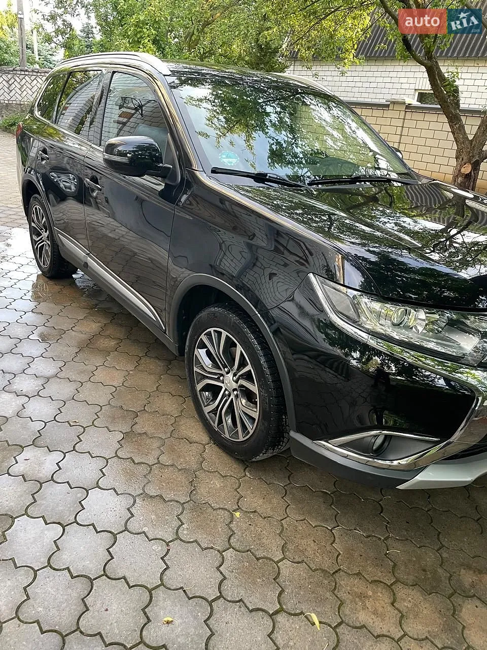Mitsubishi Outlander, 2015