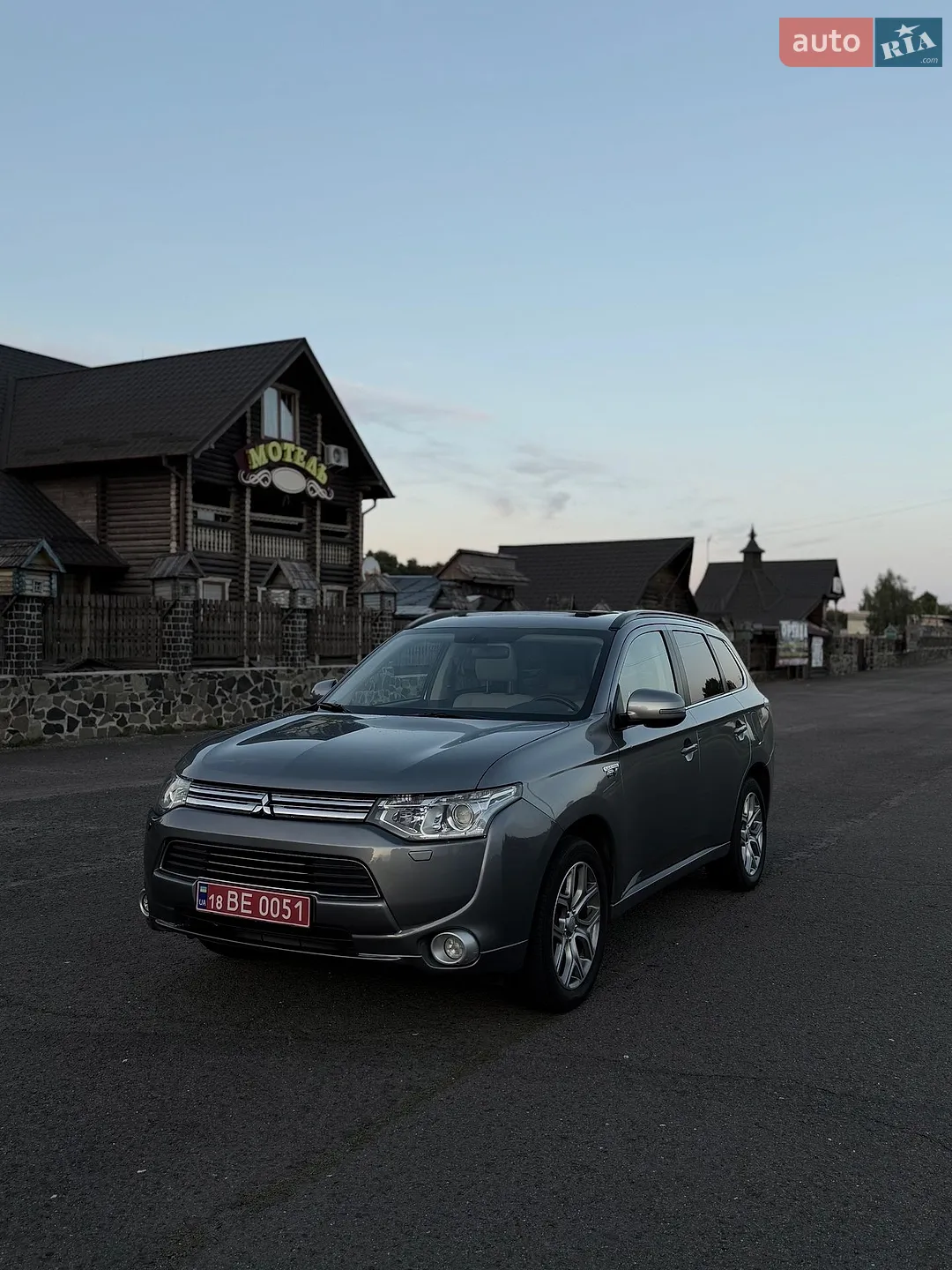 Mitsubishi Outlander, 2014