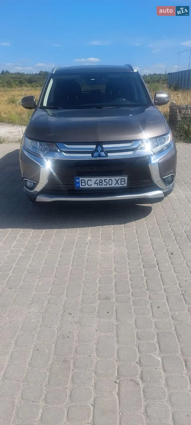 Mitsubishi Outlander, 2018