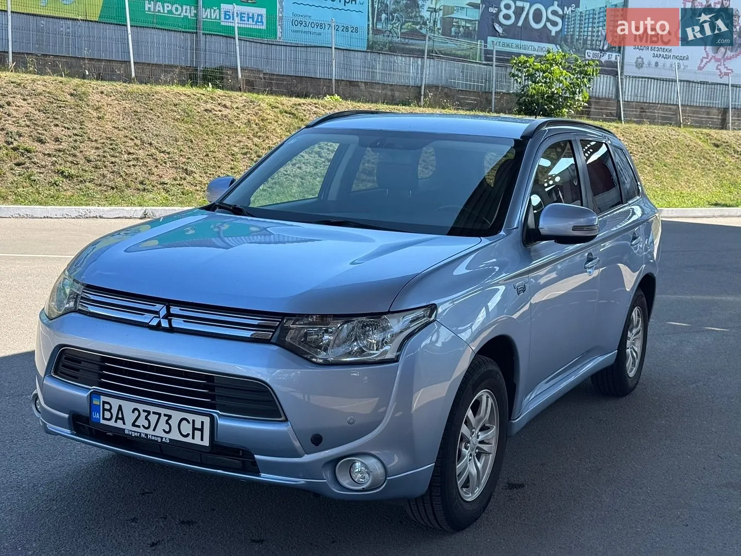Mitsubishi Outlander, 2014