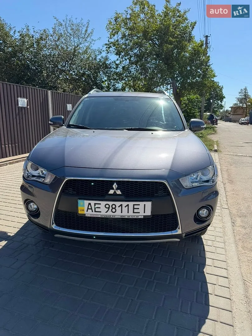 Mitsubishi Outlander, 2010