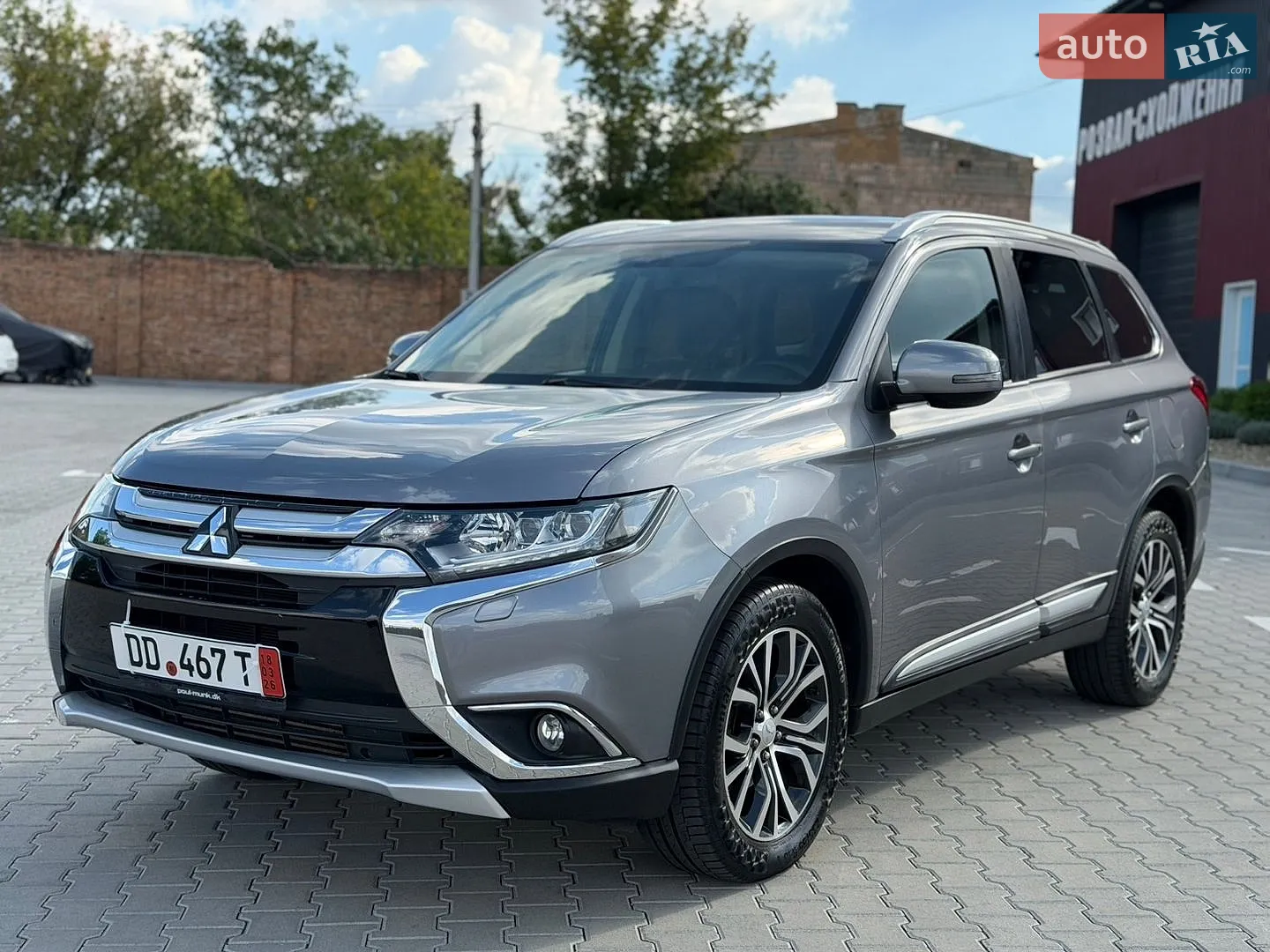 Mitsubishi Outlander, 2016