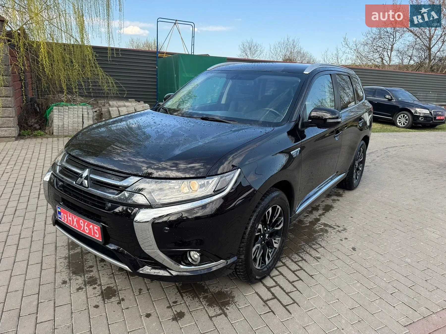 Mitsubishi Outlander, 2016