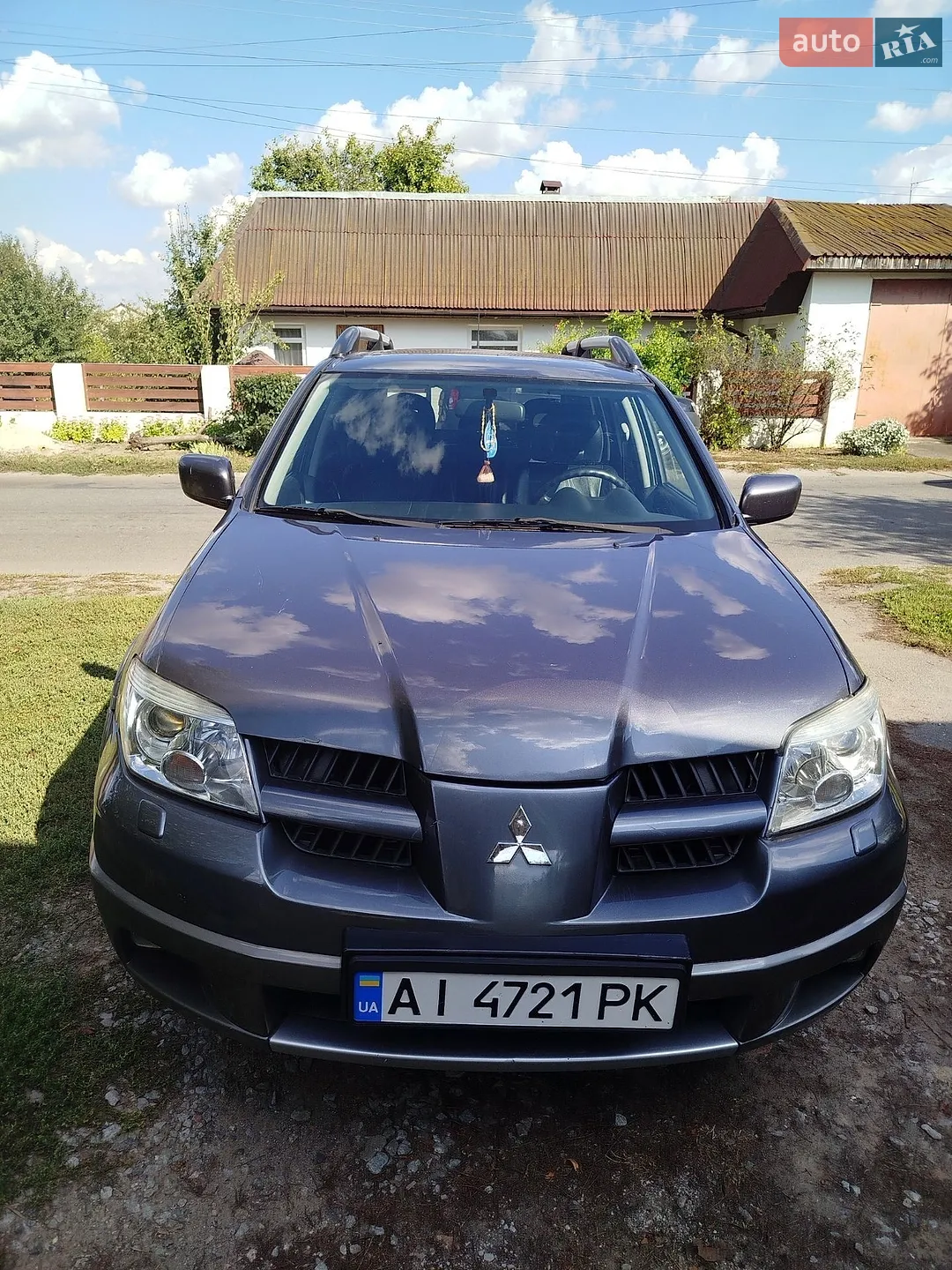 Mitsubishi Outlander, 2004