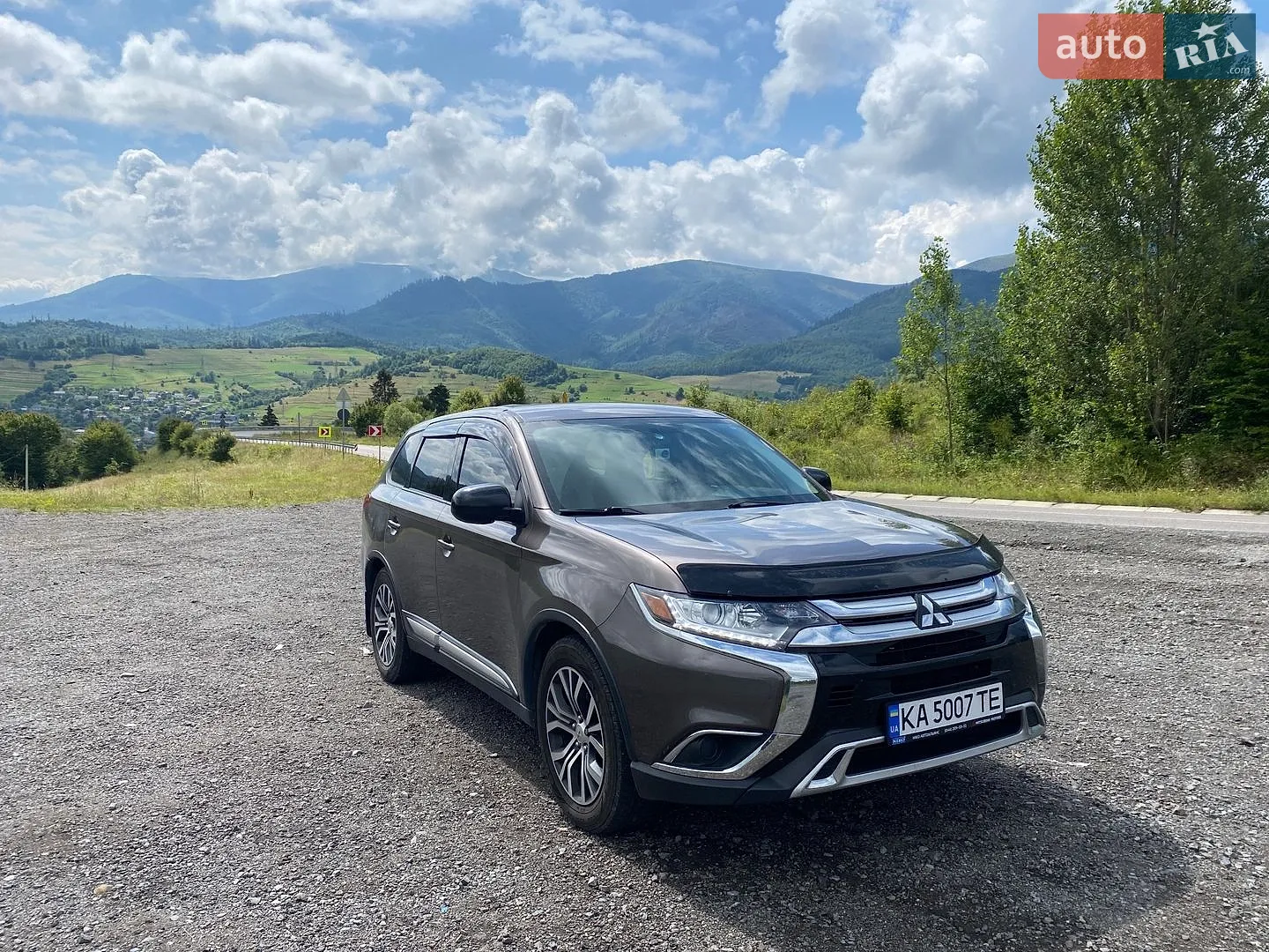 Mitsubishi Outlander, 2016