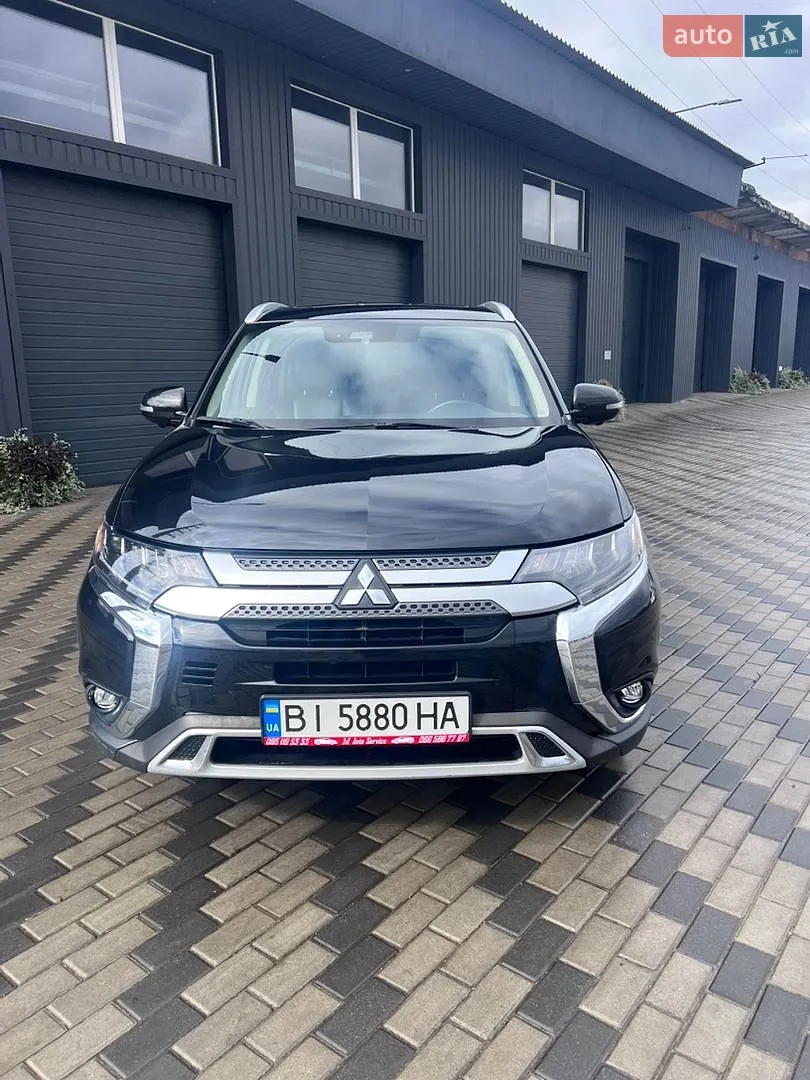 Mitsubishi Outlander, 2018