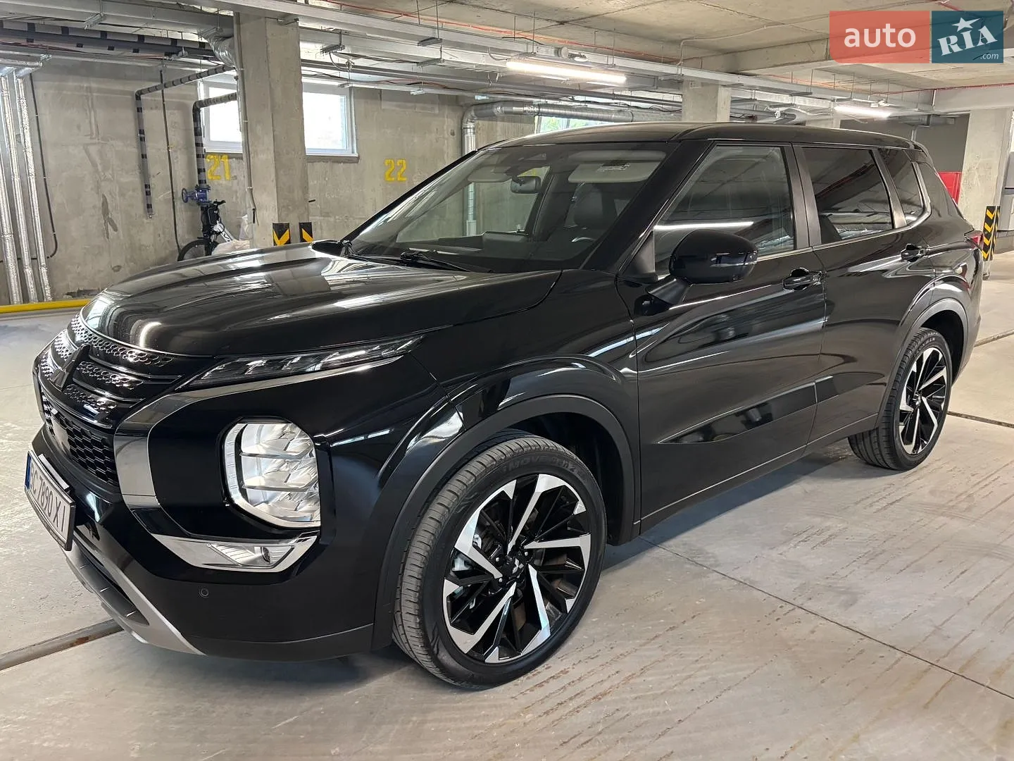 Mitsubishi Outlander, 2024