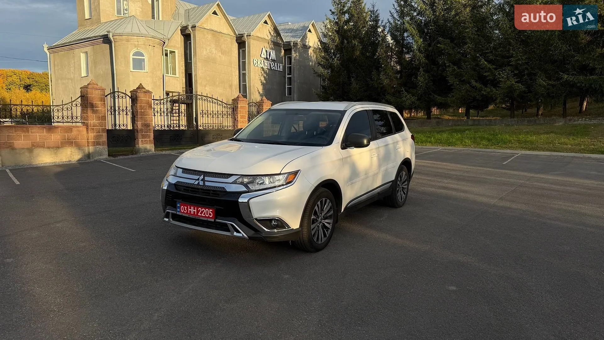 Mitsubishi Outlander, 2021
