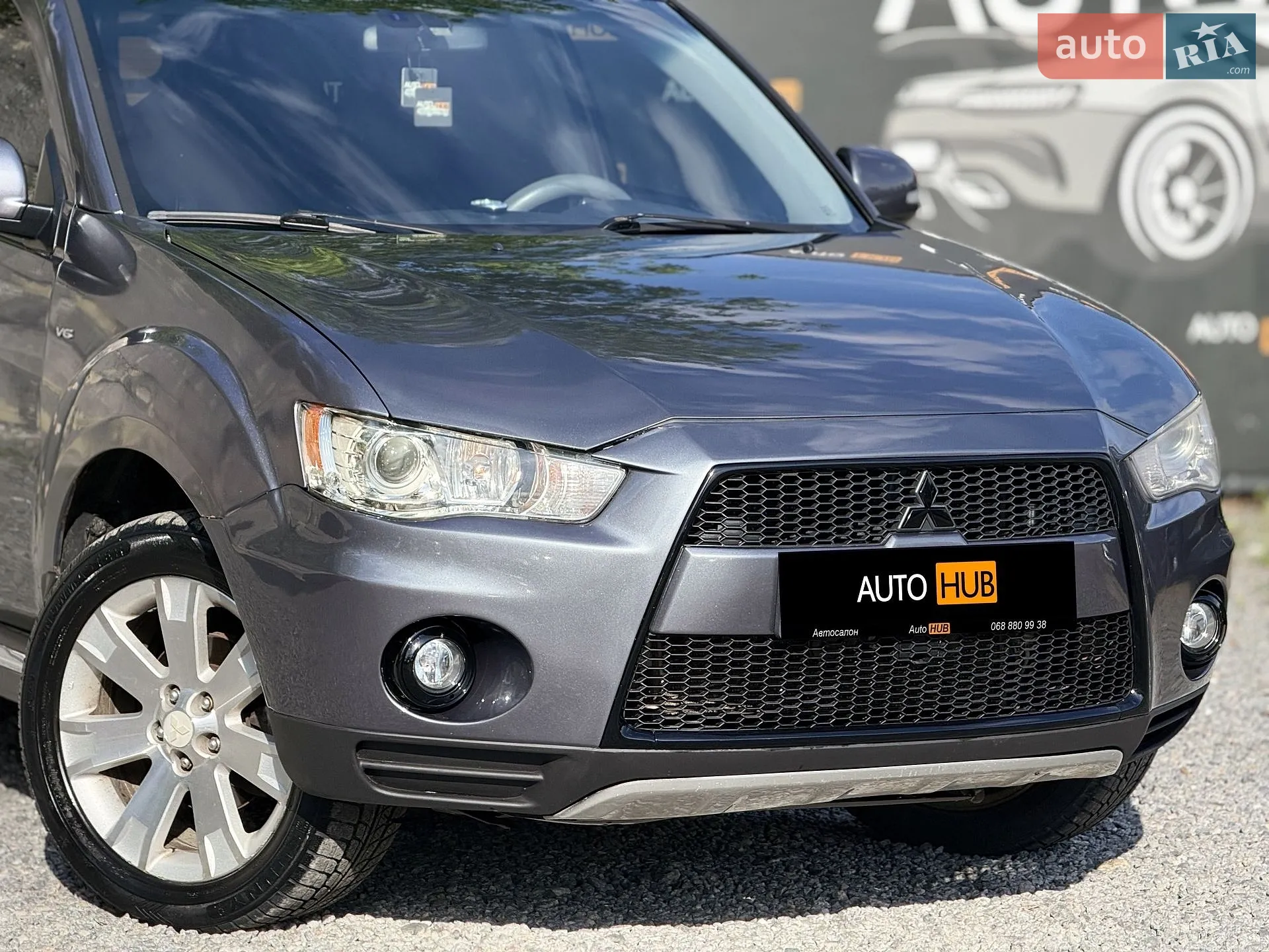 Mitsubishi Outlander, 2011