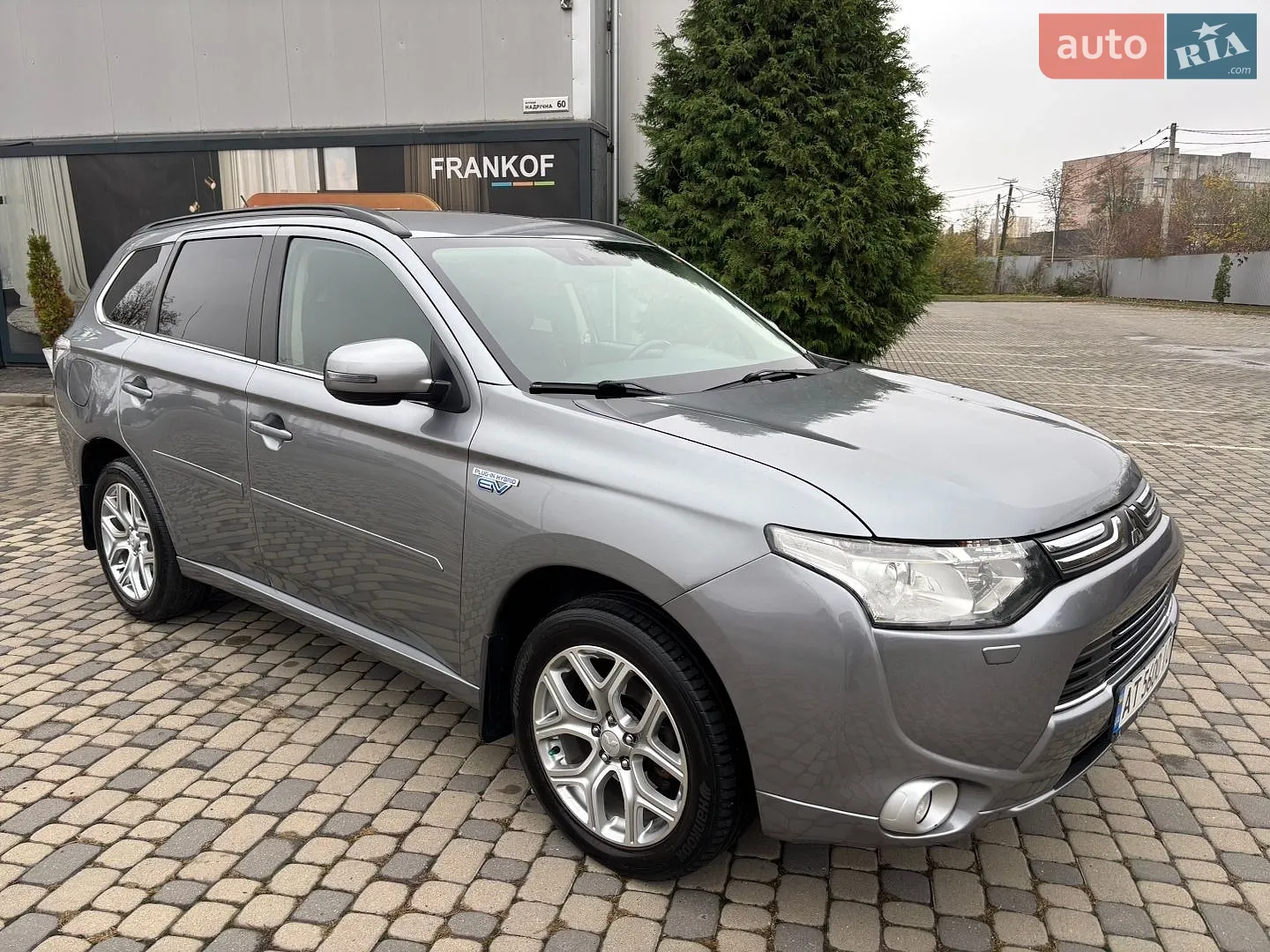 Mitsubishi Outlander, 2013