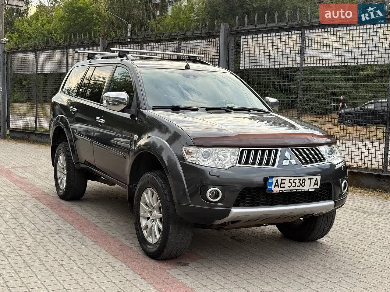 Mitsubishi Pajero Sport, 2011