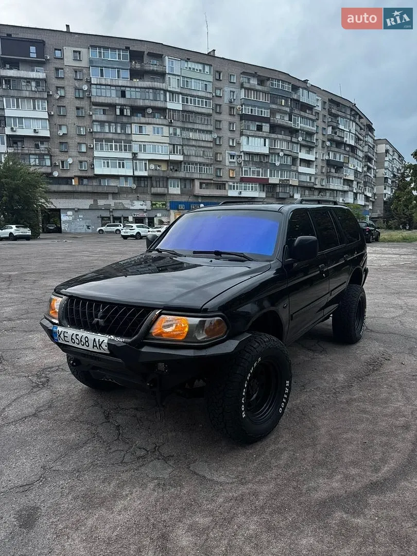 Mitsubishi Pajero Sport, 2002