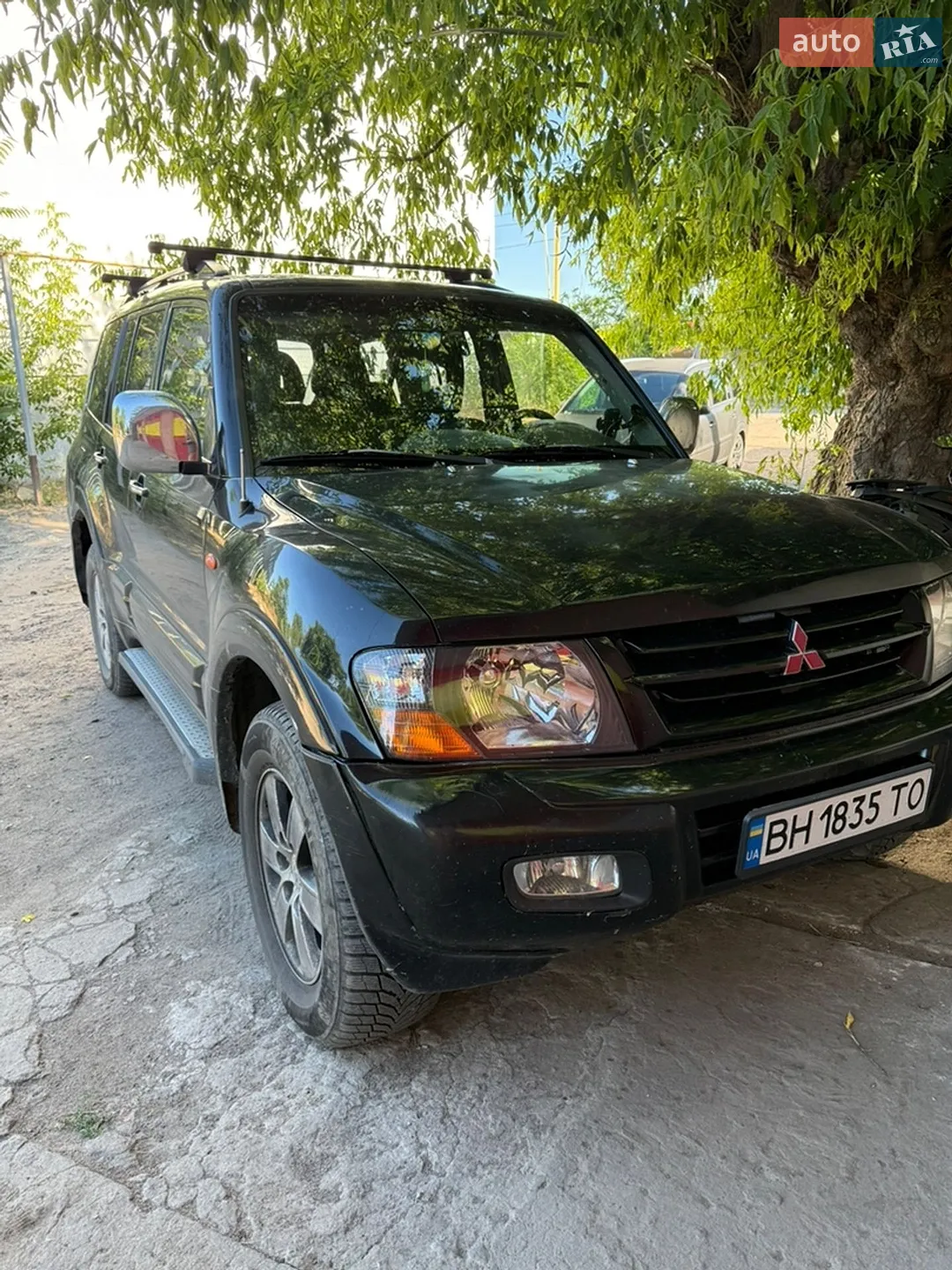 Mitsubishi Pajero Wagon, 2001