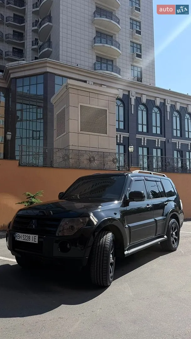 Mitsubishi Pajero Wagon, 2008