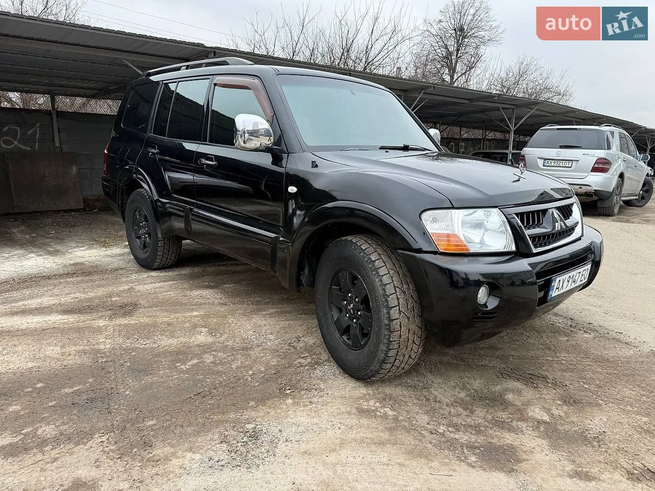 Mitsubishi Pajero Wagon, 2004
