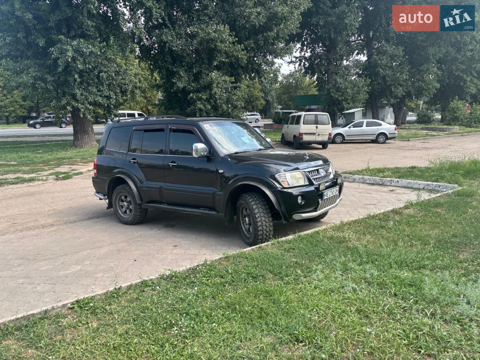 Mitsubishi Pajero, 2004