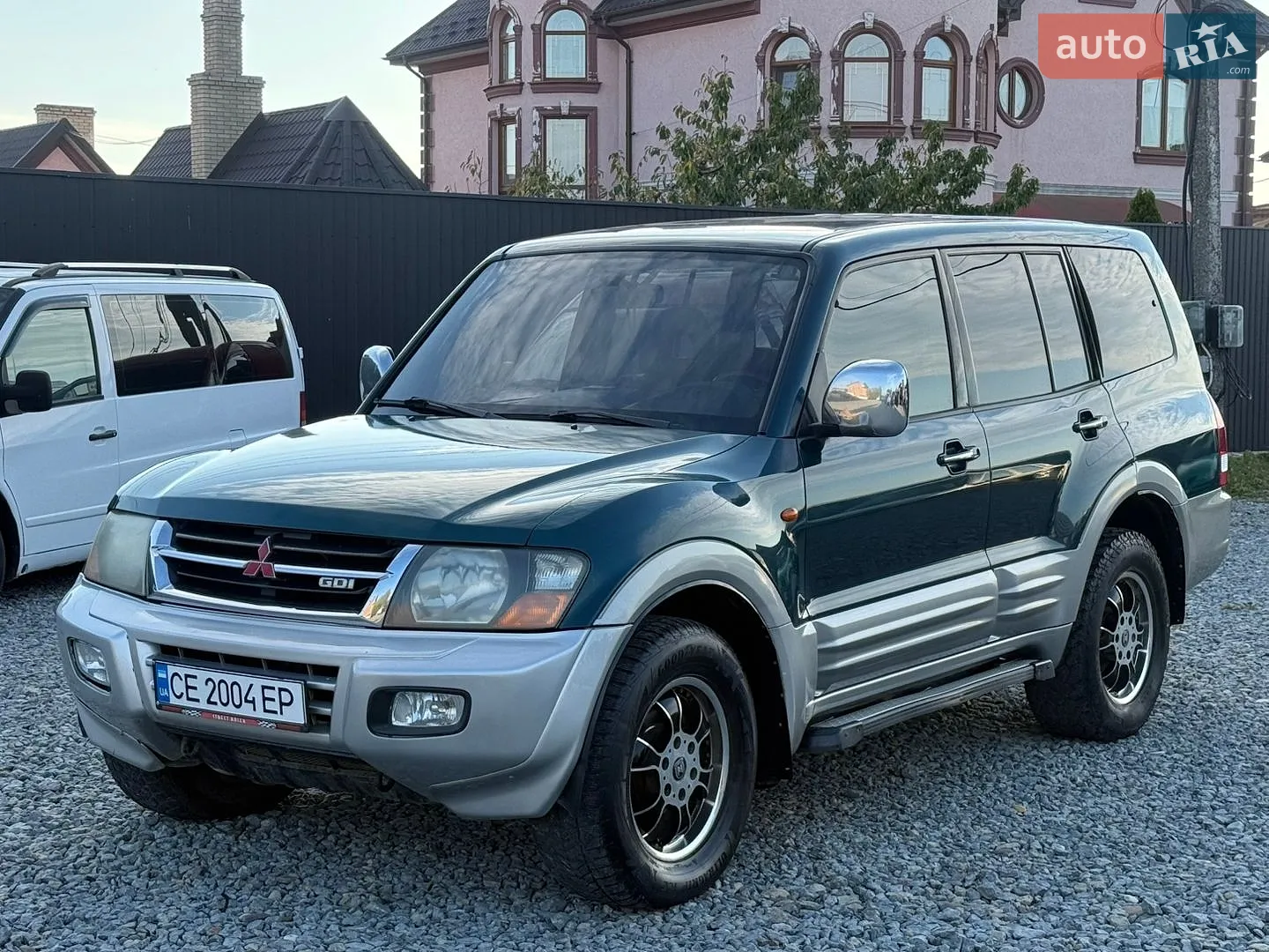 Mitsubishi Pajero, 2001
