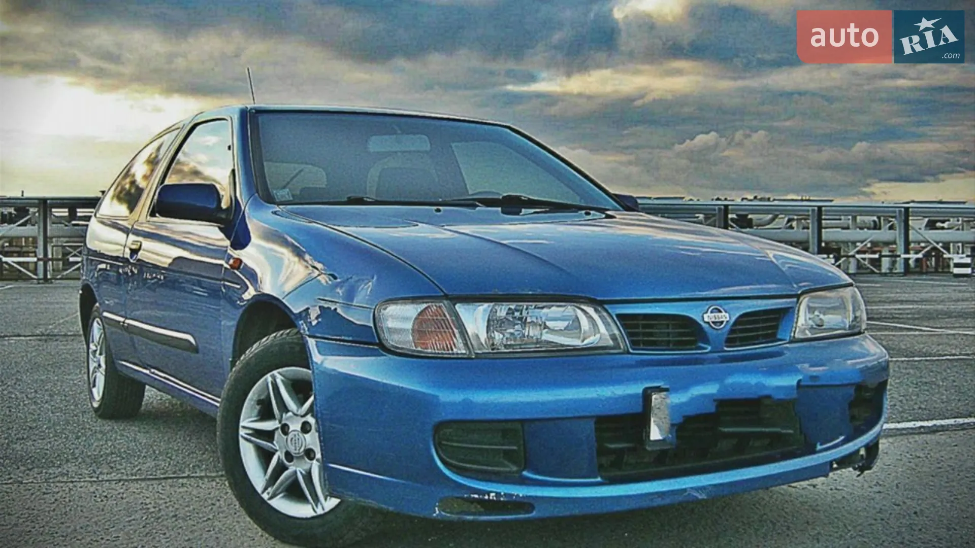 Nissan Almera, 1999