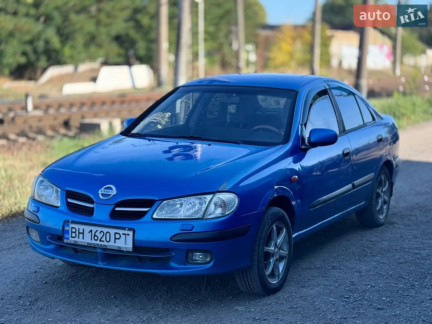 Nissan Almera, 2001