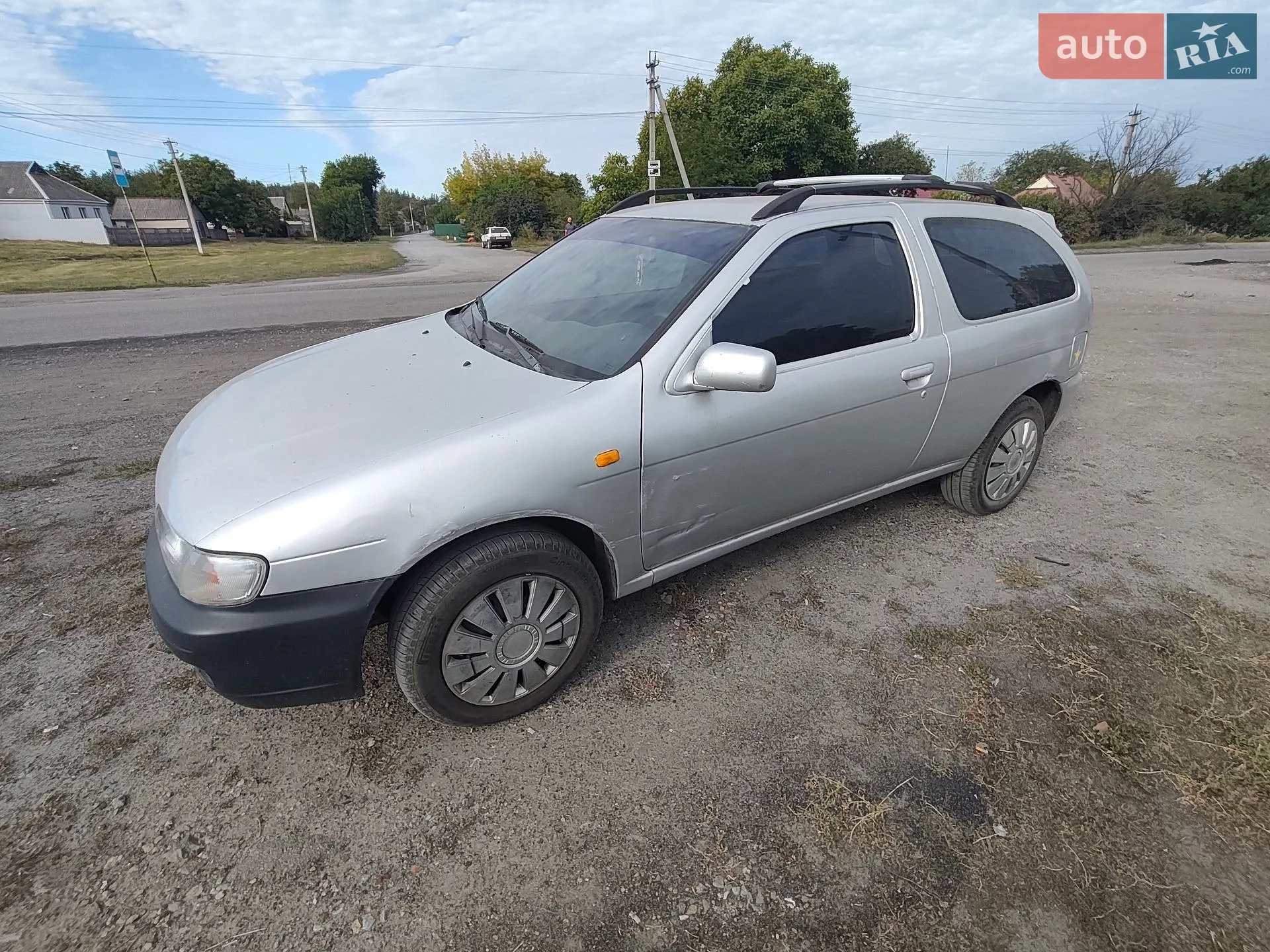 Nissan Almera, 1997