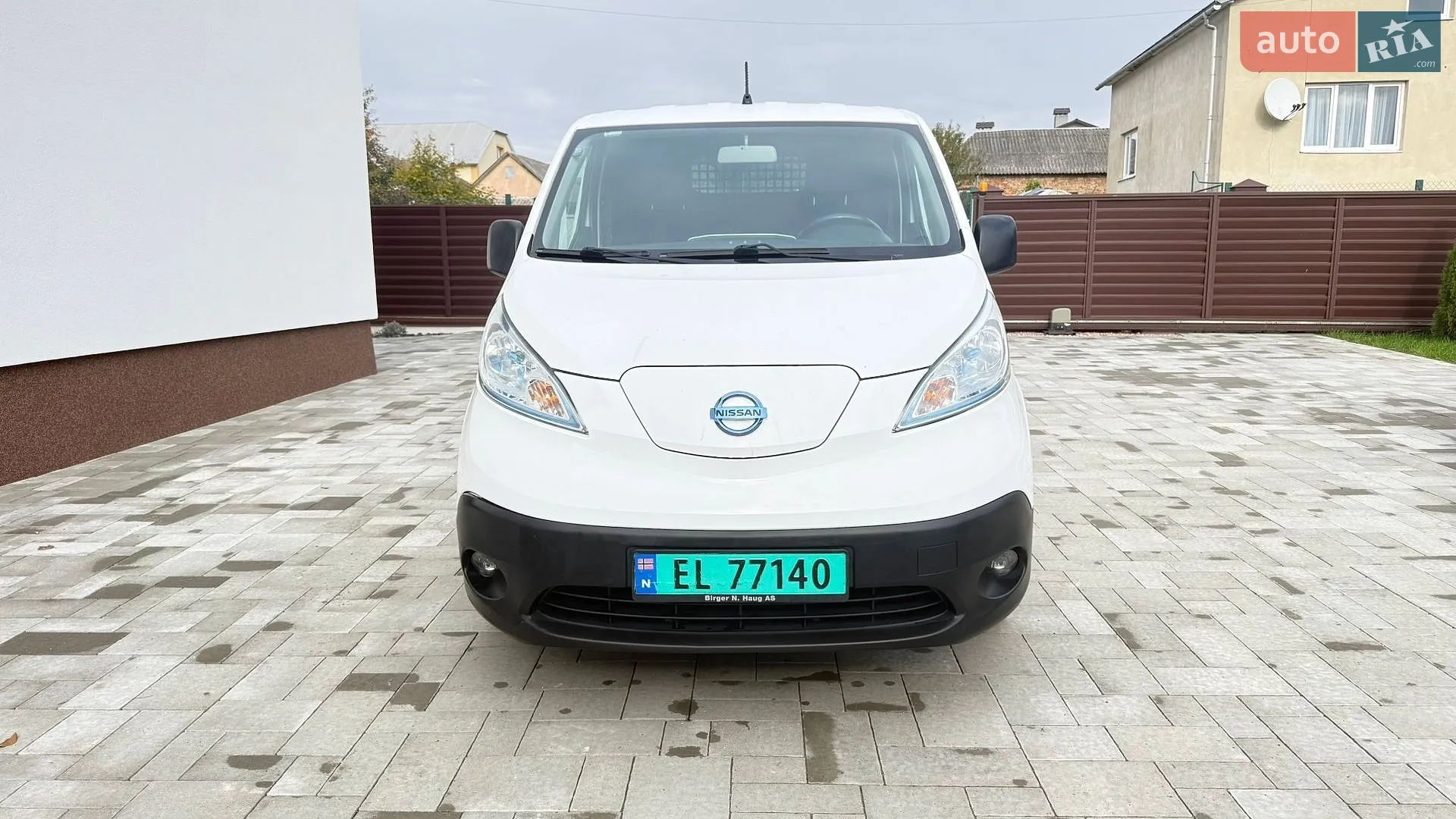 Nissan e-NV200, 2015