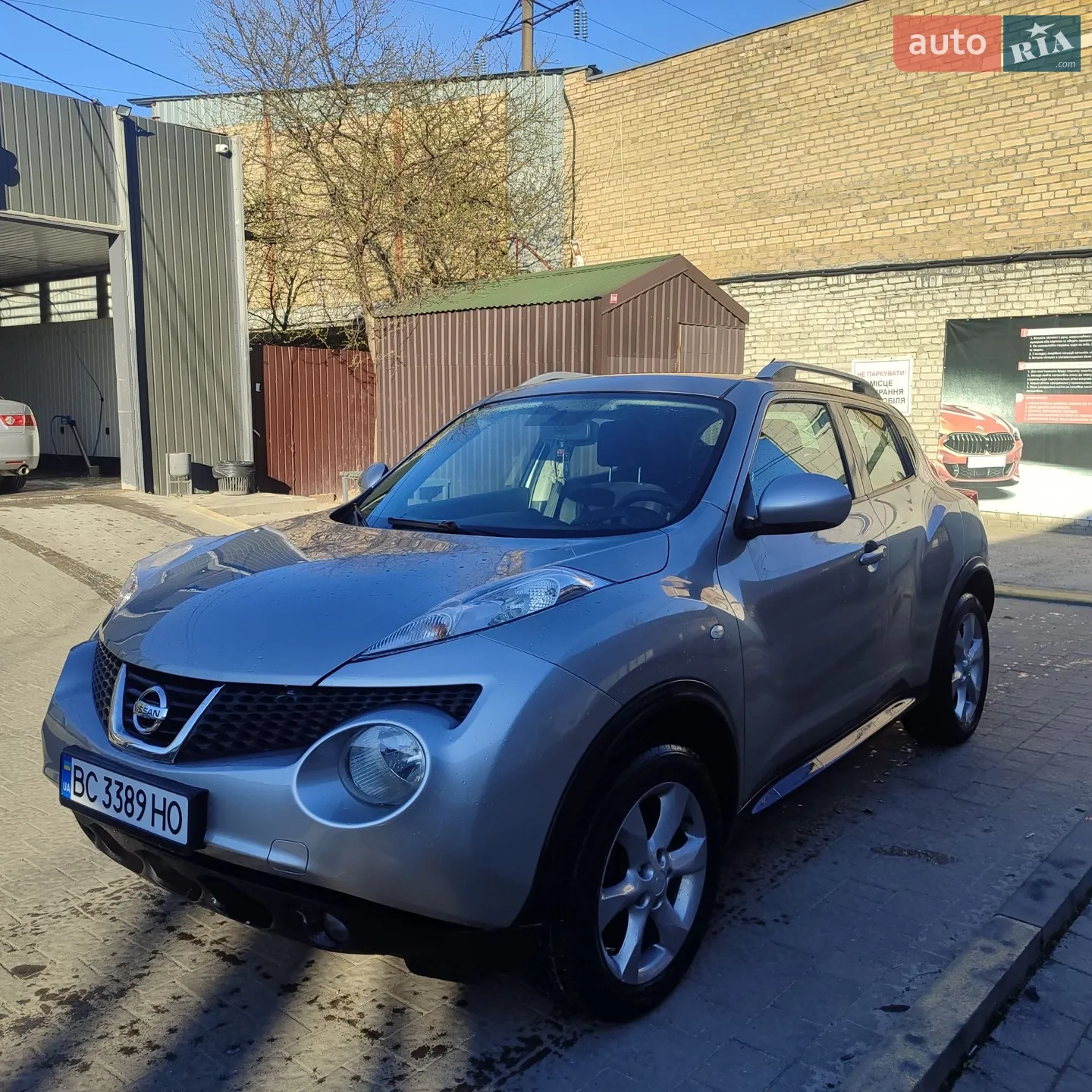 Nissan Juke 2011 — 1